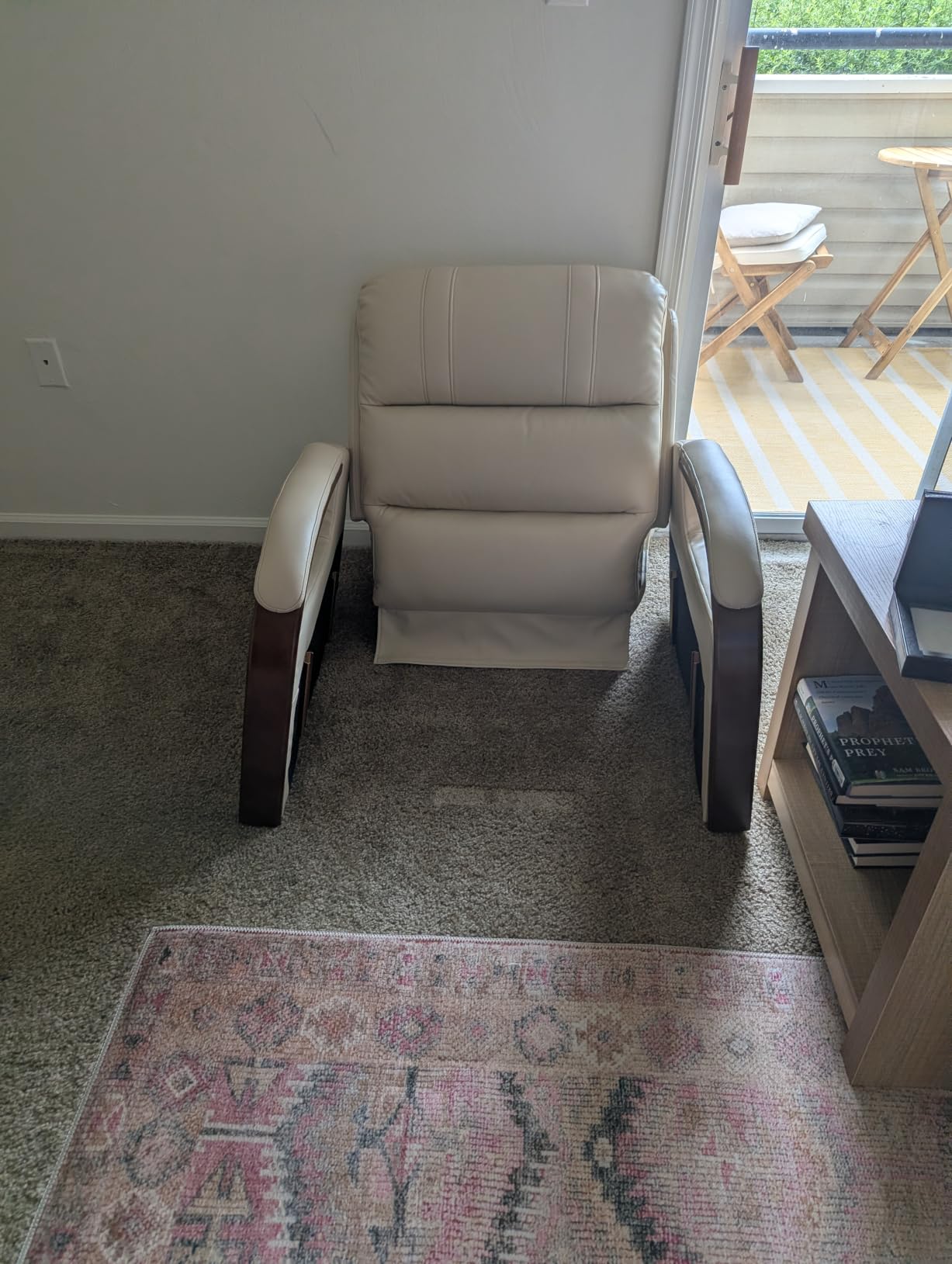 Trustyue Dual Motor Power Lift Recliner Chair, Lift Chair with Massage and Heat for Elderly, 180° Lay Flat Recliner, Standing Assistance, Infinite Position Reclining, Living Room Chair Beige customer photo 1
