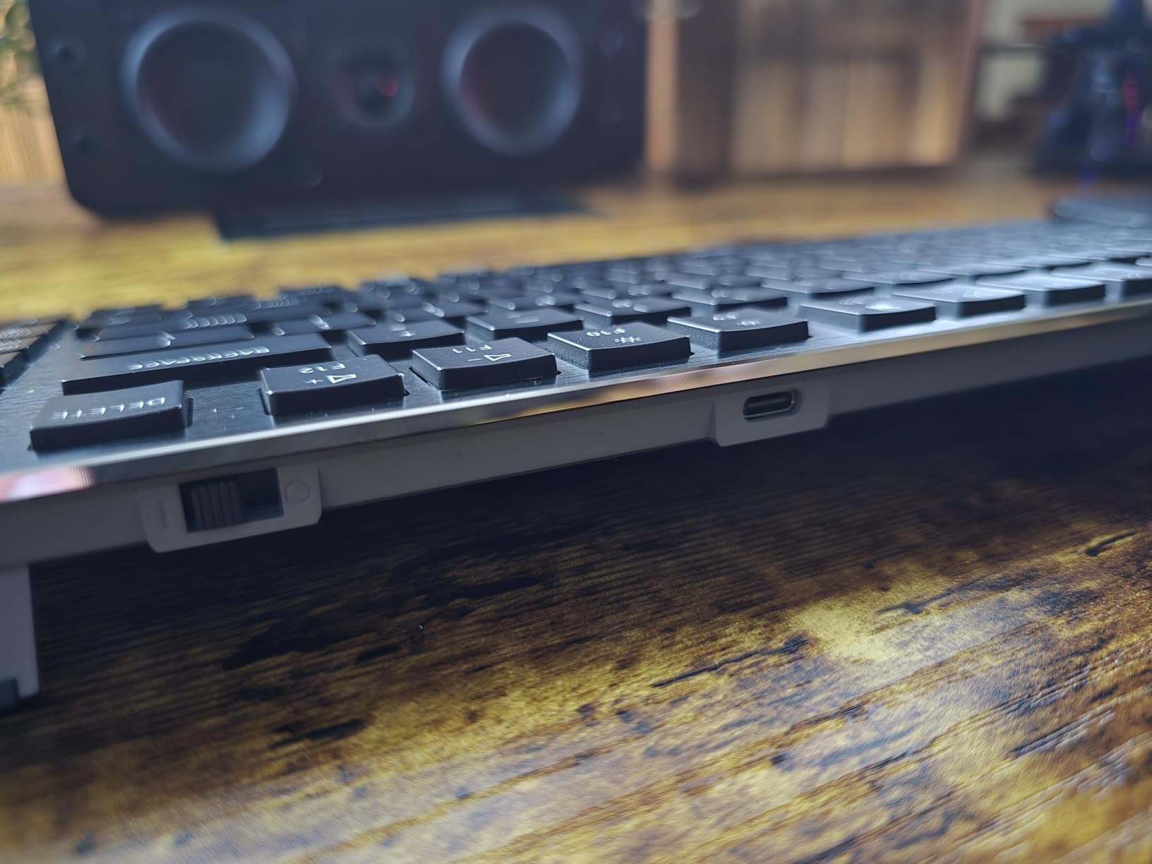 Cherry KW X ULP 2.0 MINI, Ultra Low Profile Compact Mechanical Keyboard, Wireless Multi-Device Keyboard for up to 4 Devices, for Windows & Mac, Backlit, Black (Compact) customer photo 2