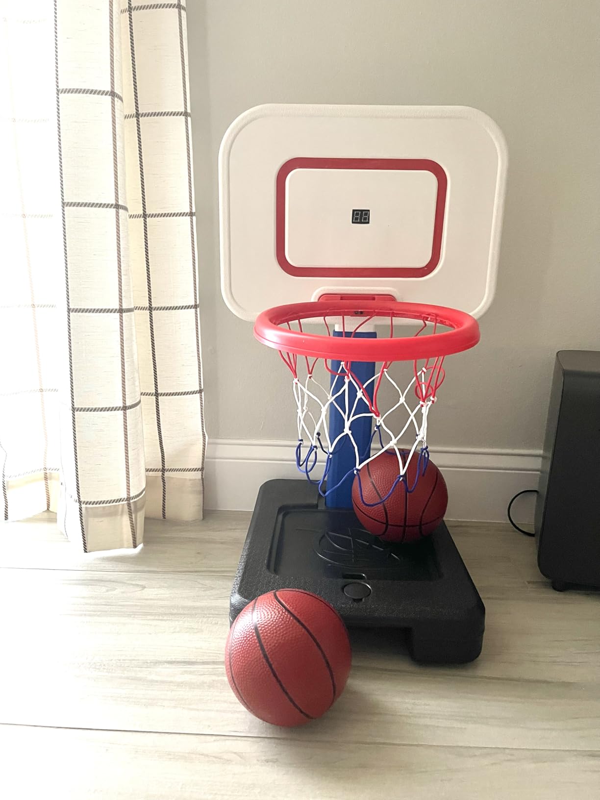 HYES Kids Basketball Hoop with Scoreboard/LED Basketball Rim for Child 3-5 | 55