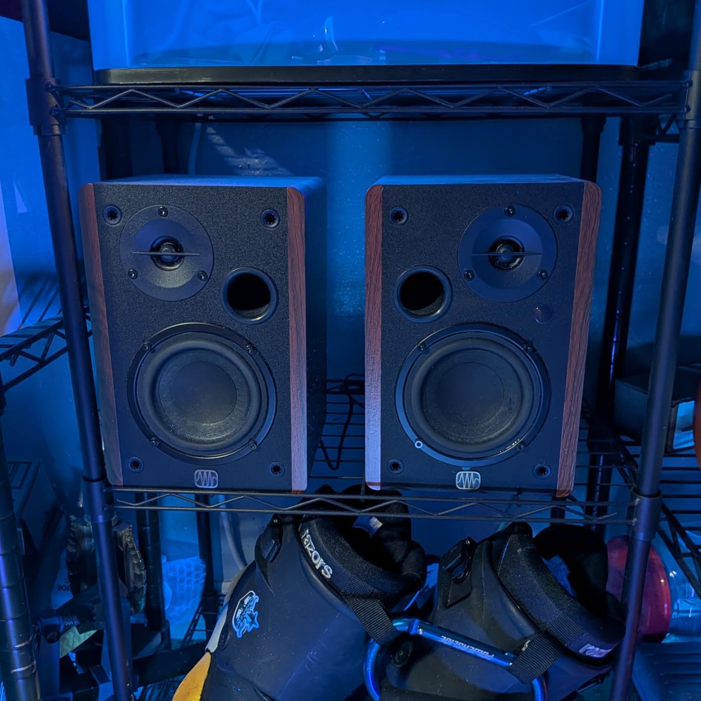 Eris Accent BT - 60W Powered Bluetooth Bookshelf Speakers (Pair) | Wireless Studio Monitors for Turntable, TV, Desktop, Gaming, 4