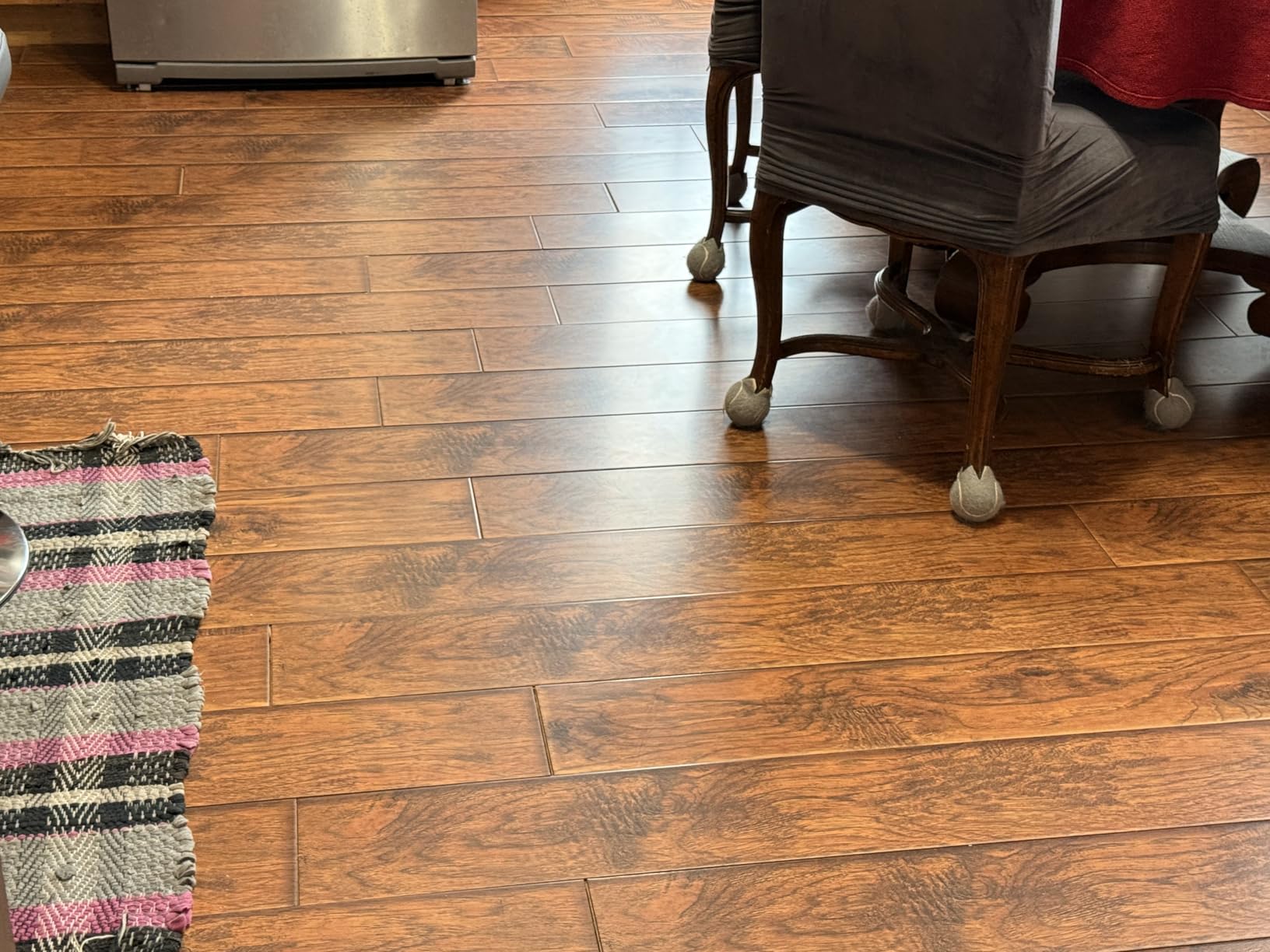 NARWAL Freo X10 Pro Robot Vacuum and Mop Combo, 11,000Pa Suction, DualFlow Tangle-Free System, MopExtend Edge Cleaning, Self-Emptying, Auto Mop Wash & Dry, for Pet Hair & Hard Floors, White customer photo 1
