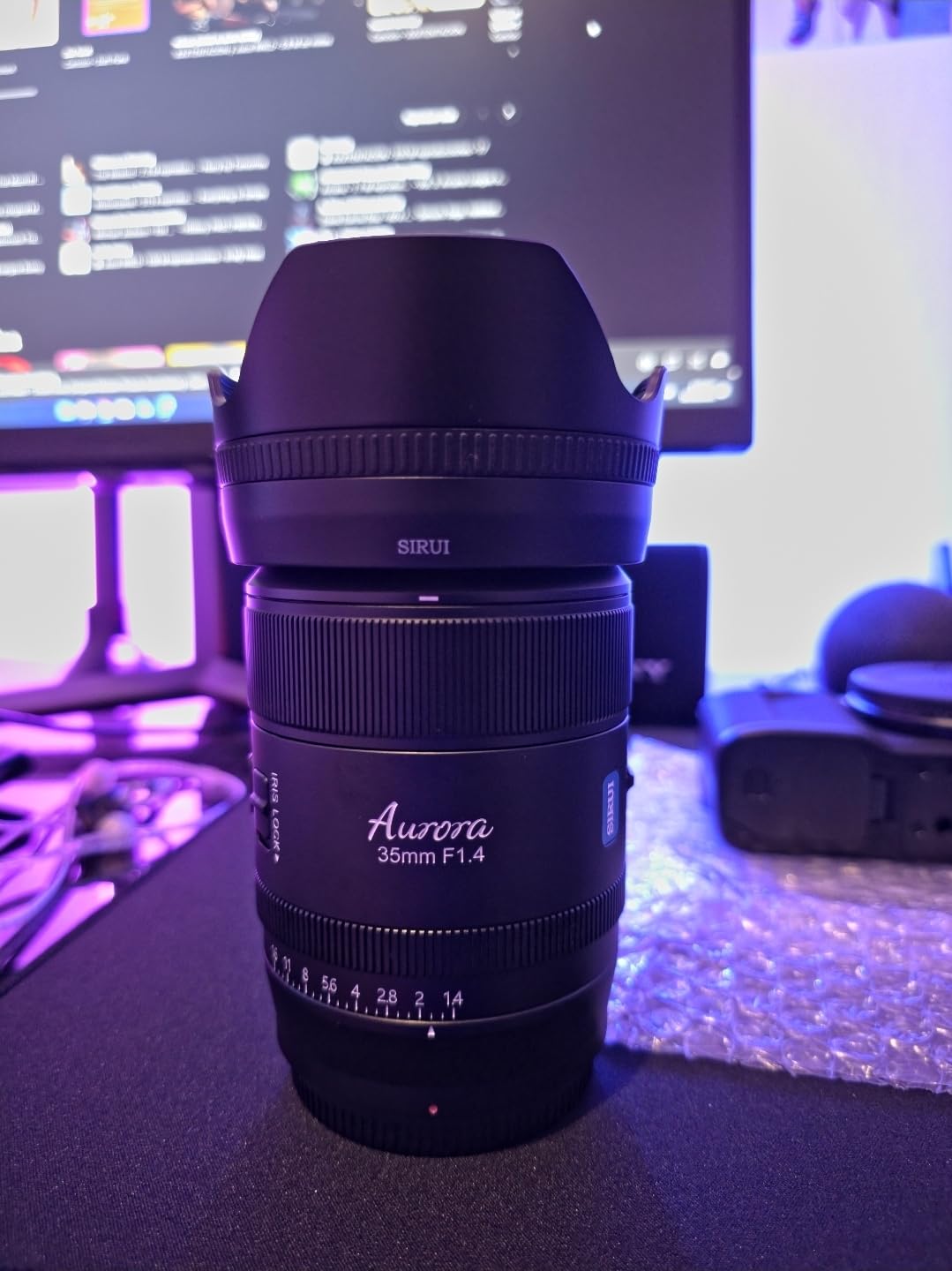 Aurora 35mm F1.4 Full Frame AF Lens for Nikon Z Mount | Wide Angle Prime Lens, F1.4 Bokeh Master, High-Speed Autofocus customer photo 1