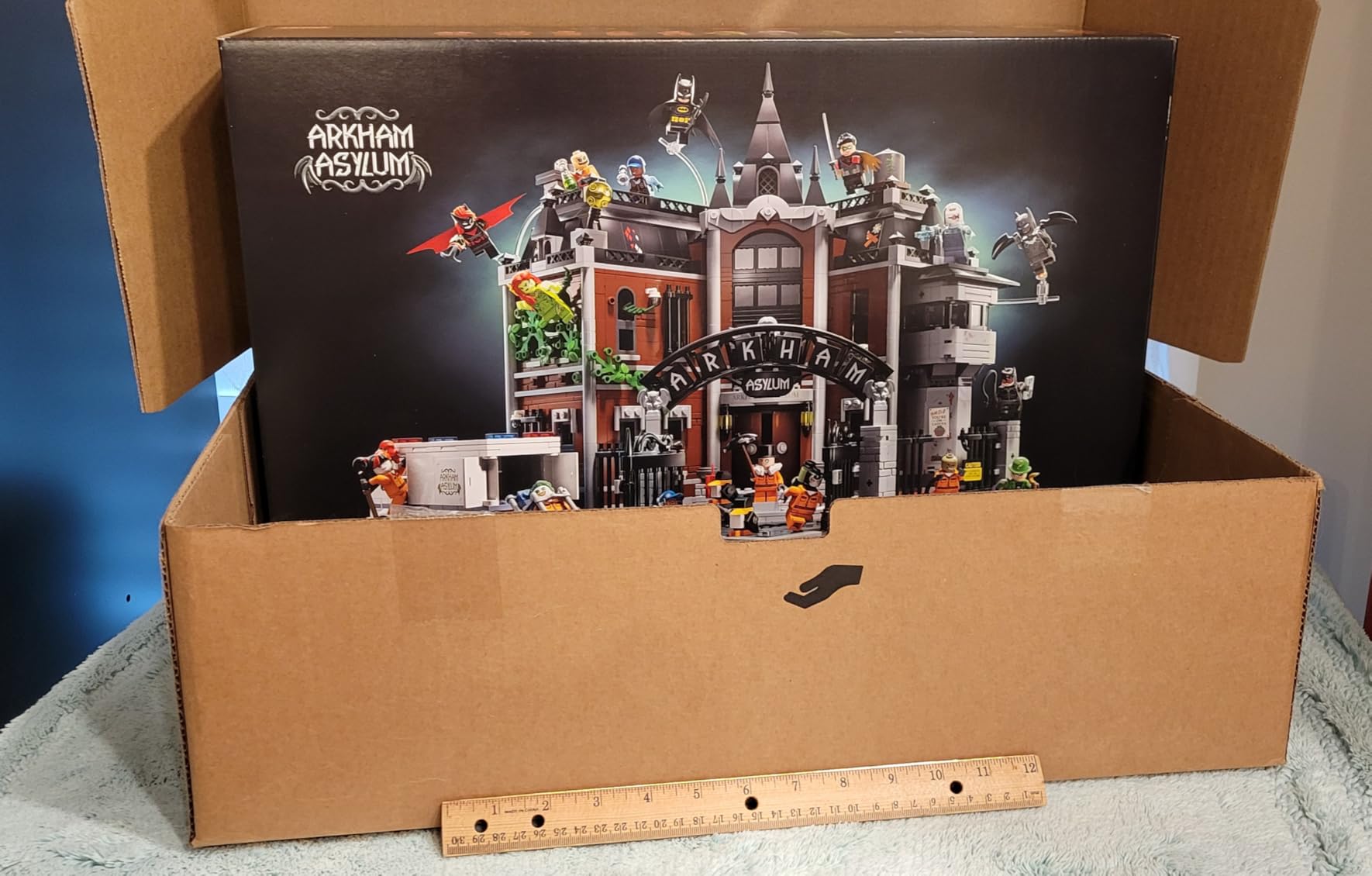 LEGO DC Batman Arkham Asylum Building Set for Adults - Home Decor for Bedroom, Office, or Book Shelf - Collectible for Comic Book & Movie Fans, Ages 18+ - Gift Idea for Birthdays - 76300 customer photo 1