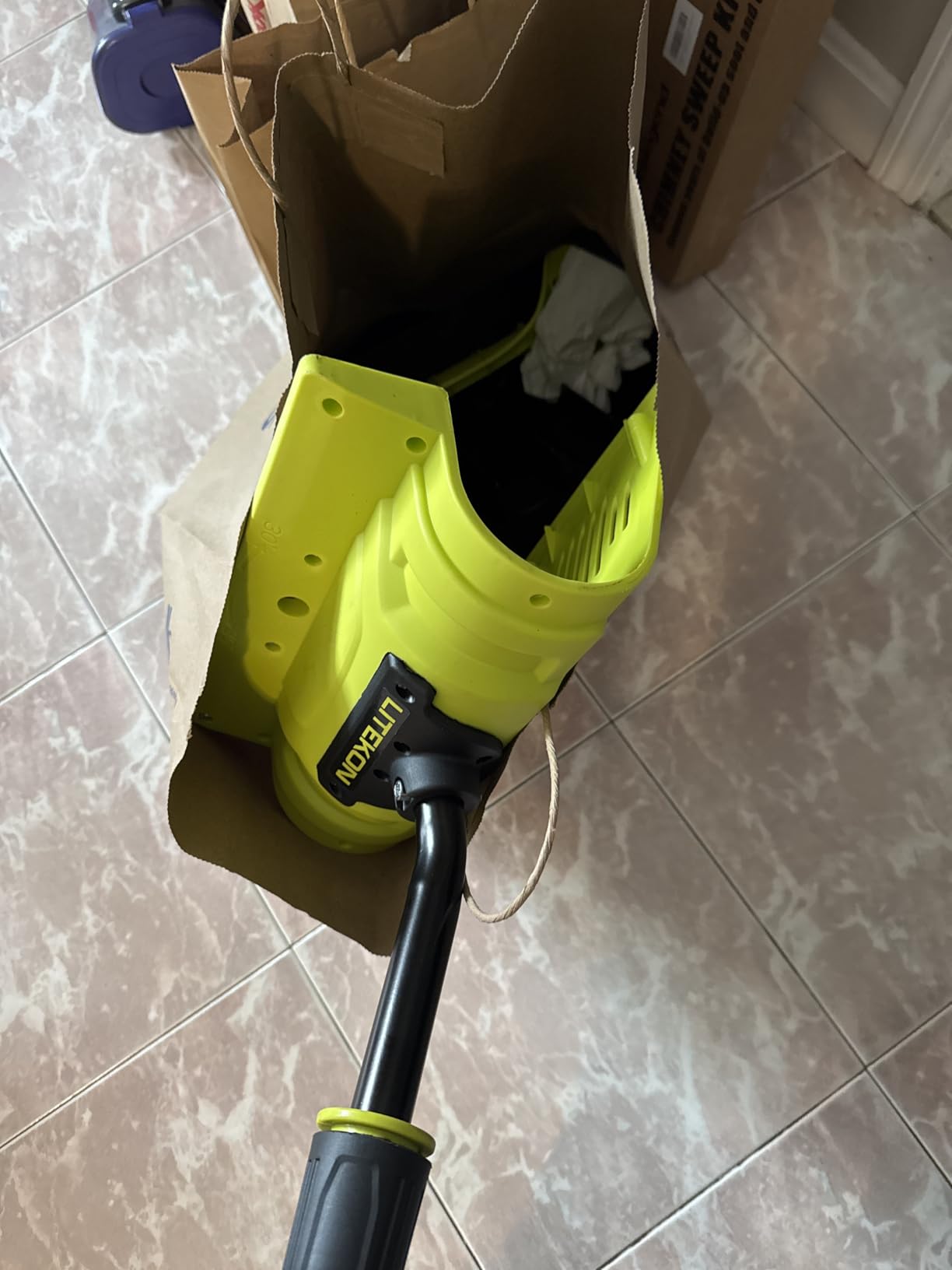 Litekon 40V Brushless Cordless Snow Shovel, 13-Inch Electric Snow Blower with 2X 4.0Ah Batteries & Charger, Battery-Powered Snow Removal with 16.5FT Throw Distance for Patio, Deck, Driveway, Green customer photo 2