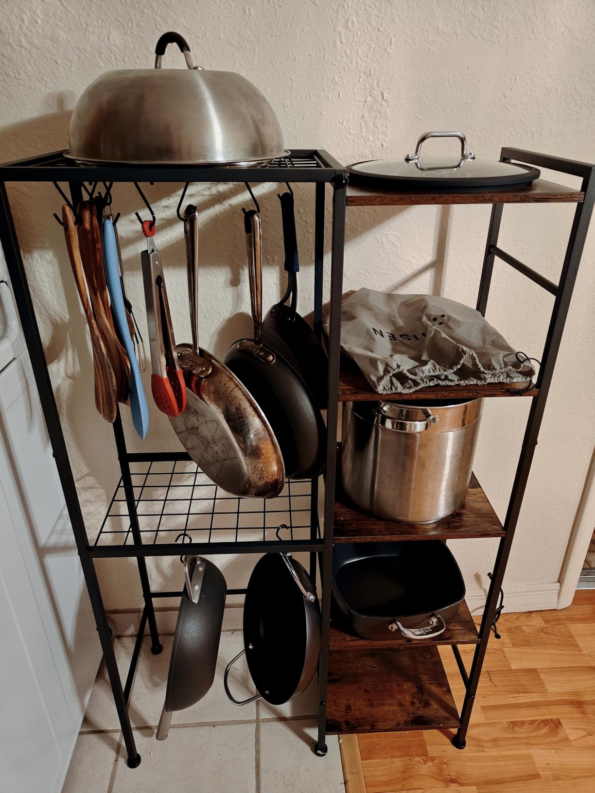 5-Tier Pot and Pan Organizer Rack with Hooks, Heavy-Duty Kitchen Storage Shelf for Cookware, Dishes, and Utensils, Freestanding Metal Pot Rack Organizer for Kitchen, Pantry, or Dining Room customer photo 1