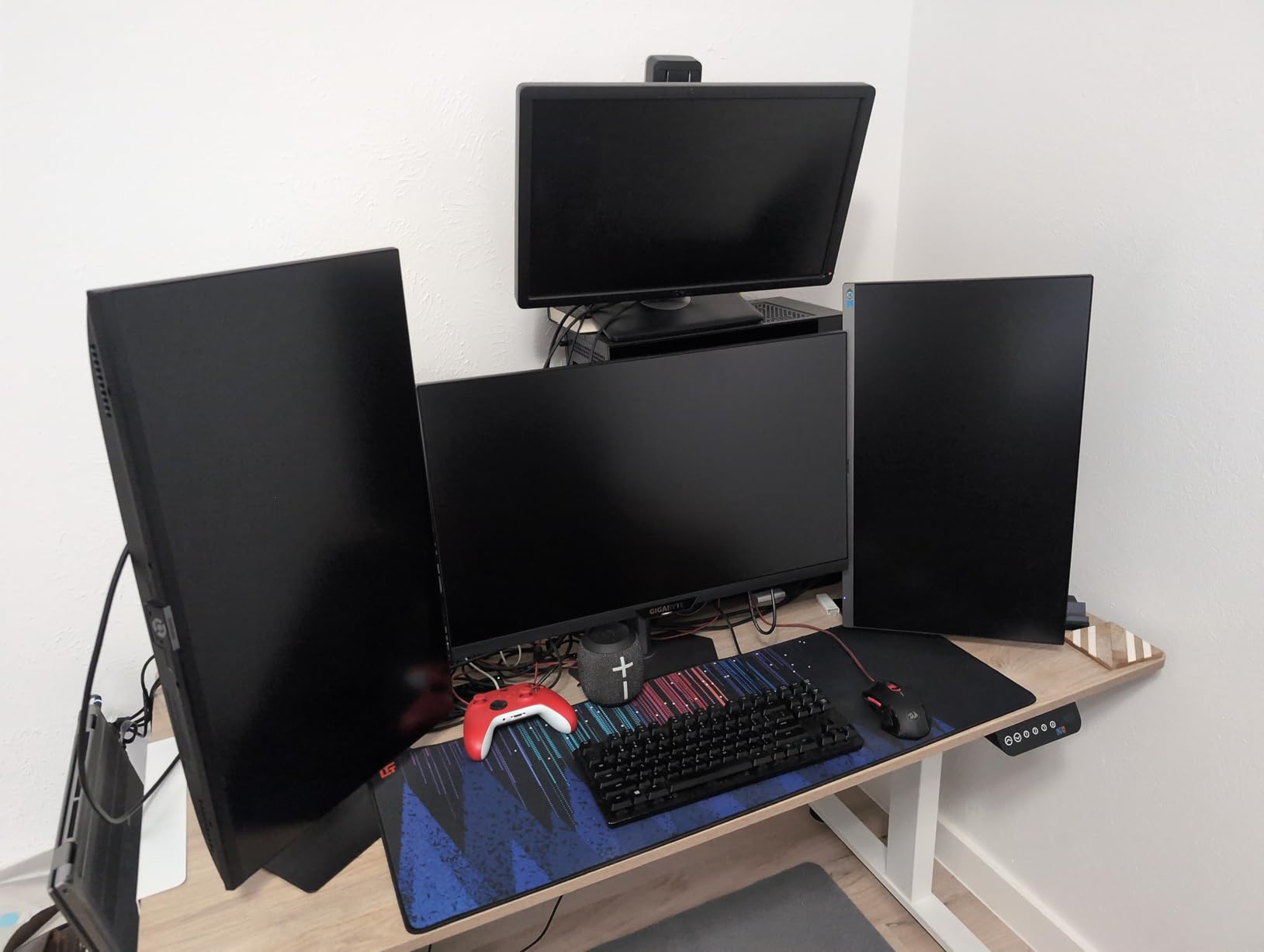 Gigabyte M27UP - 27