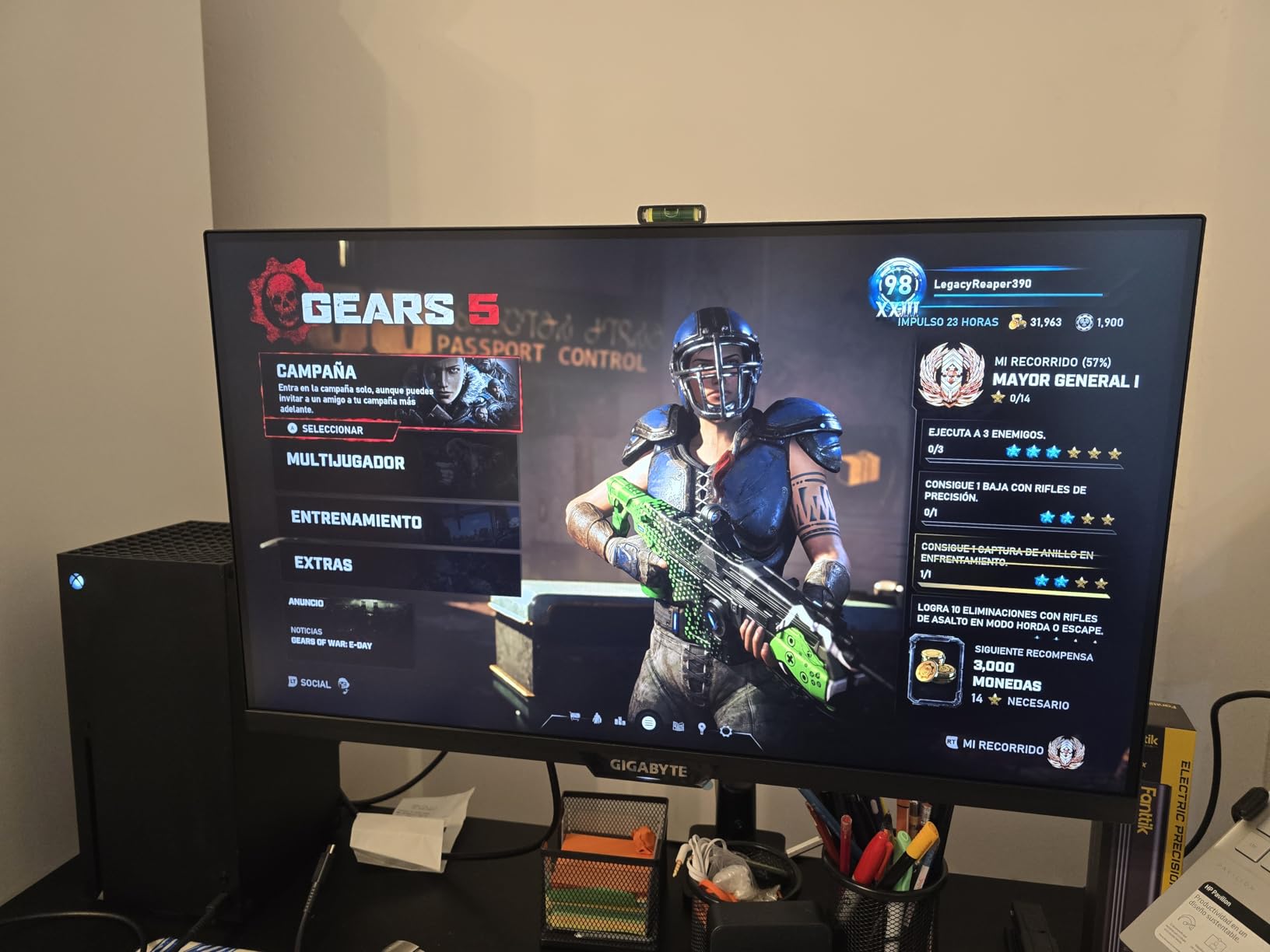 Gigabyte M27UP - 27
