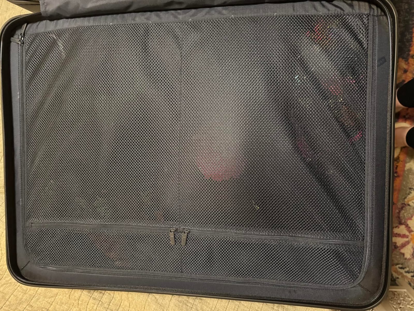 Away Large Checked Luggage, 29-inch Lightweight Hardside Spinner Suitcase customer photo 2