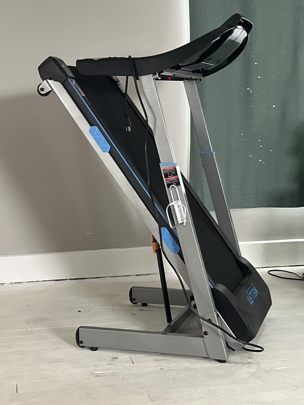 15% Auto Incline Foldable Treadmill, Heavy Duty Treadmills for Home customer photo 2