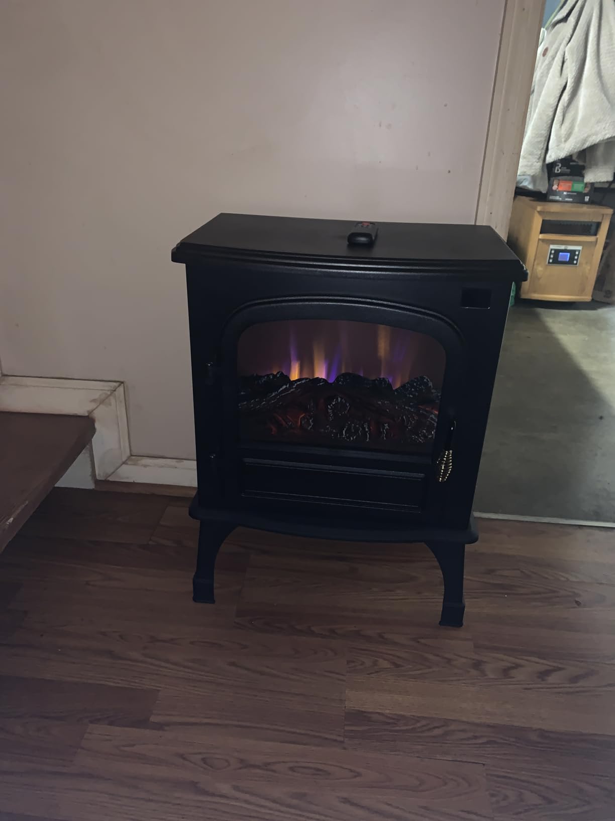 Sweetcrispy Freestanding Electric Fireplace Heater, 26