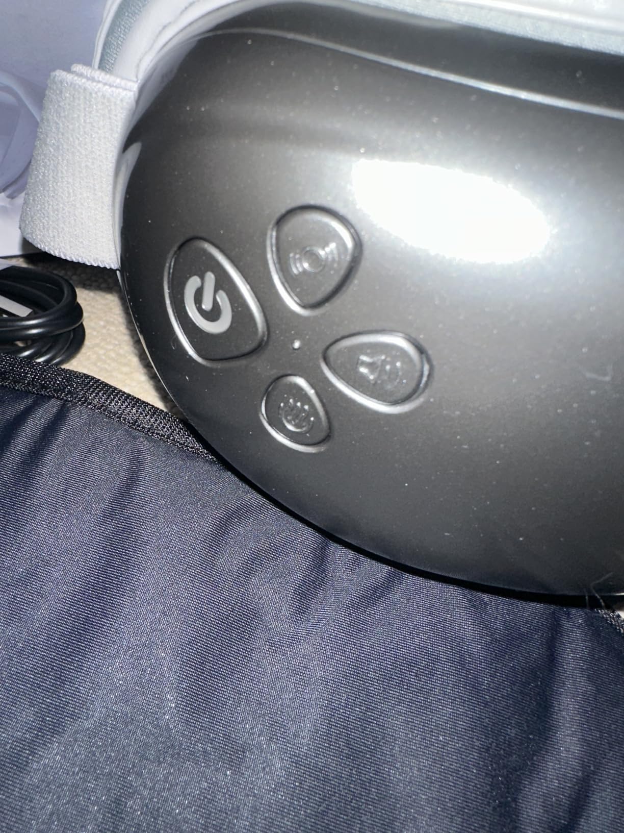 BOB AND BRAD Eye Massager with Heat and Cooling Voice Control, Birthday Gift for Women Men Mom, FSA Eligible HSA, Temple Massage, Heated Eye Mask for Migraines & Dry Eyes Relief customer photo 1