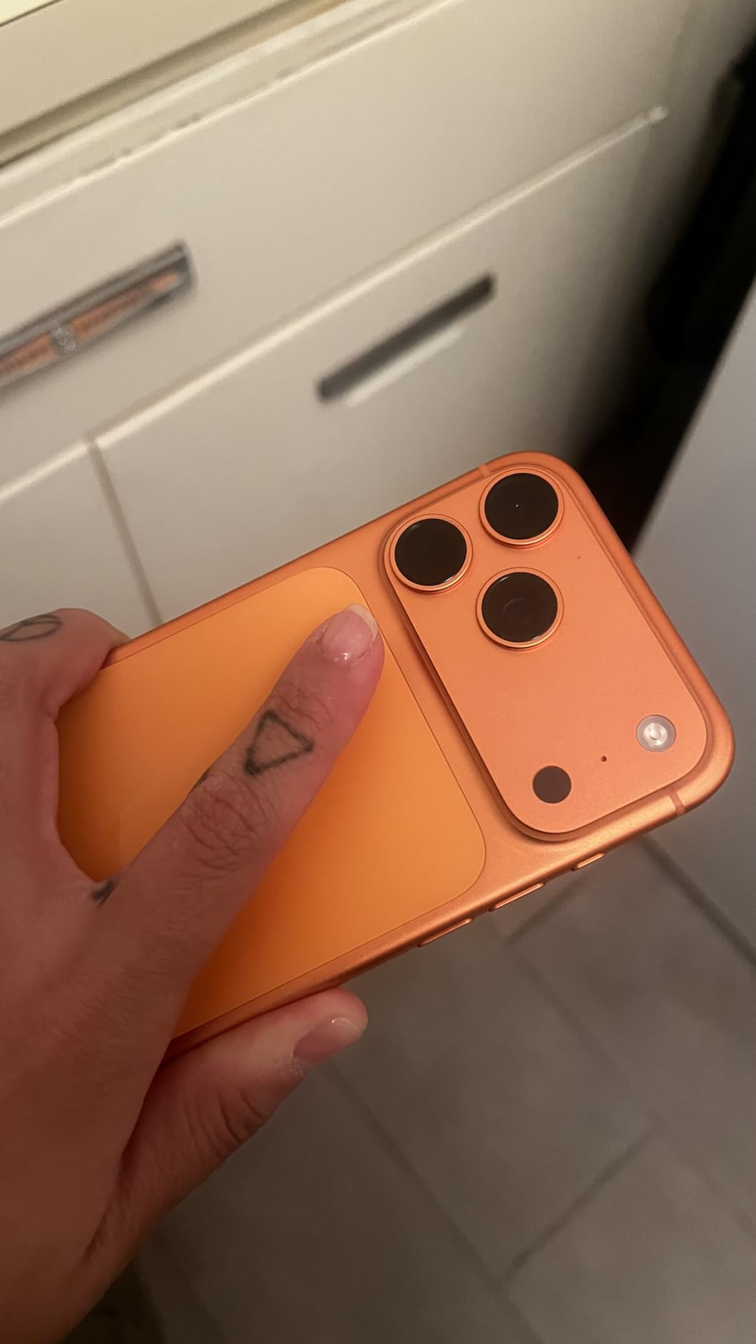 Apple iPhone 17 Pro Max, US Version, 2TB, eSIM, Cosmic Orange - Unlocked (Renewed) customer photo 1