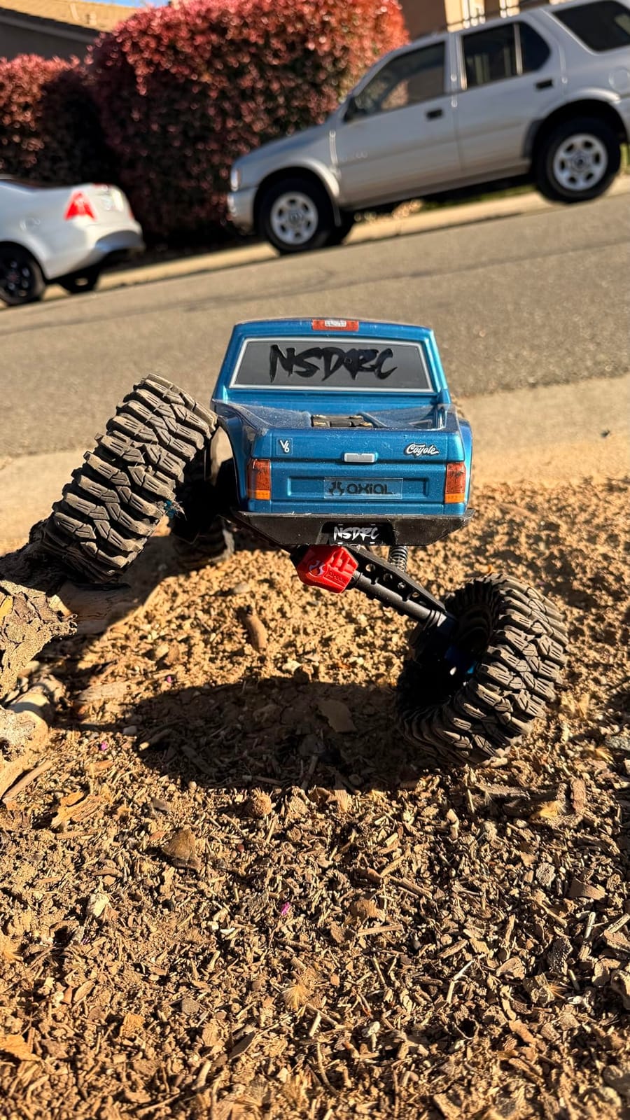 Axial RC Truck 1/10 SCX10 III Coyote 4X4 RTR (Battery and Charger Not Included) Brushed Rock Crawler, Silver customer photo 2