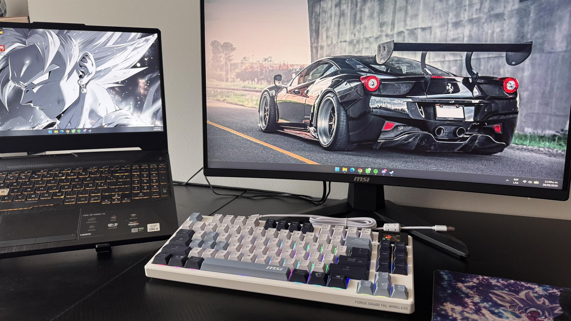 MSI MAG 274CF X24 27-inch 1920 x 1080 (FHD) Gaming Monitor, 240Hz, AMD FreeSync Premium, HDR Ready, HDMI, VGA Port, VESA, Tilt, 0.5ms, Black customer photo 1