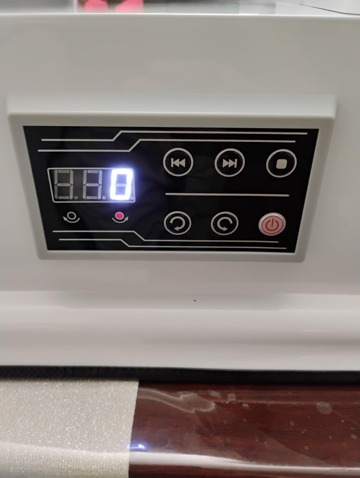 Cake Decorating Machine 4-12 Inch Electric Cake Icing & Frosting Smoother with Adjustable Speed, 60-320 RPM, Beveled Scraper, Dual Rotation, Low Noise 200W 110V Stainless Steel, 45LB Capacity customer photo 1