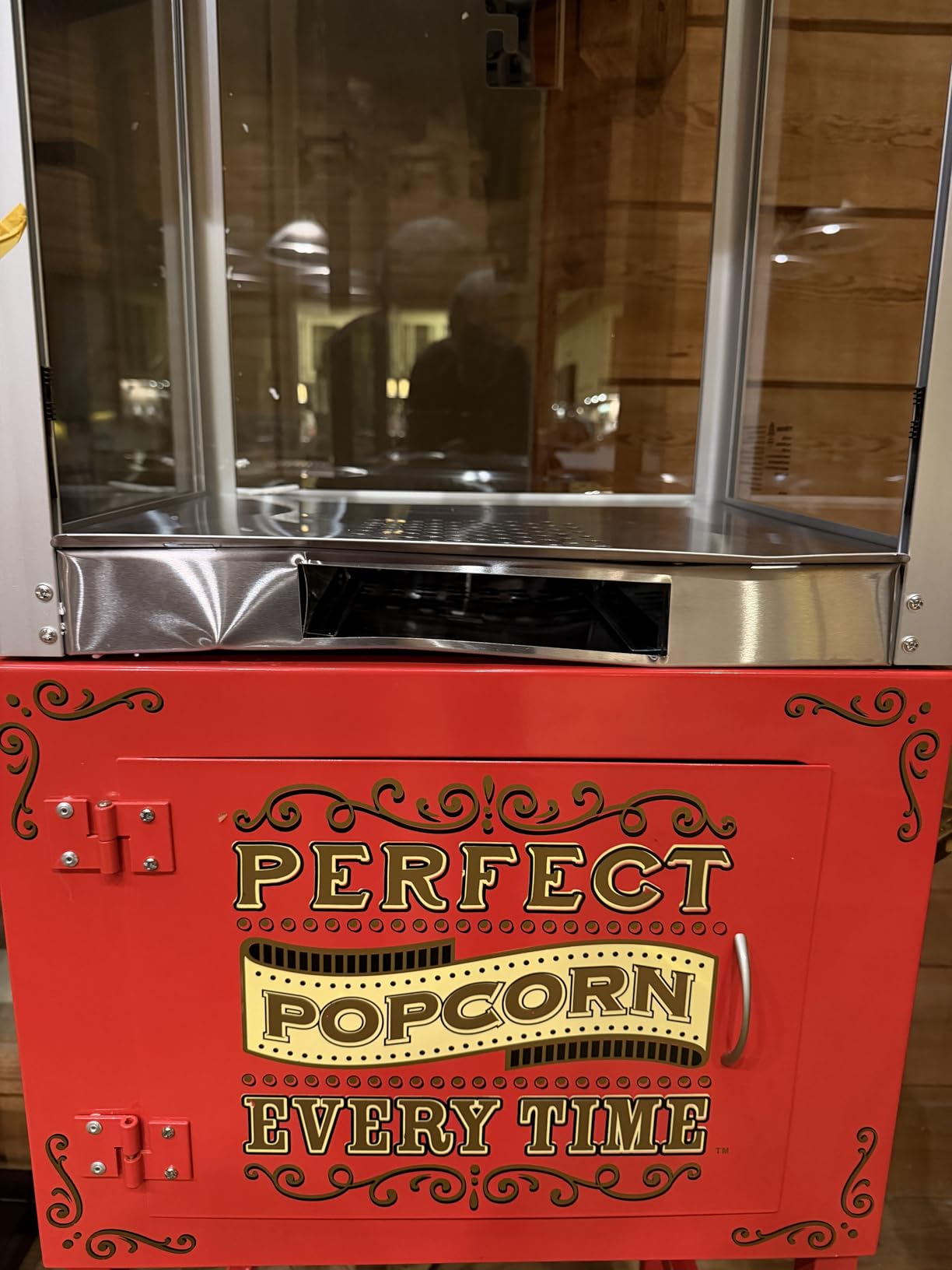 16oz Commercial Popcorn Machine, Large Countertop Popcorn Maker | 1600W, with Warming Deck, 304 Stainless Steel Kettle, ETL/UL Certified, for Theater/Concession/School/Office (Red) customer photo 1