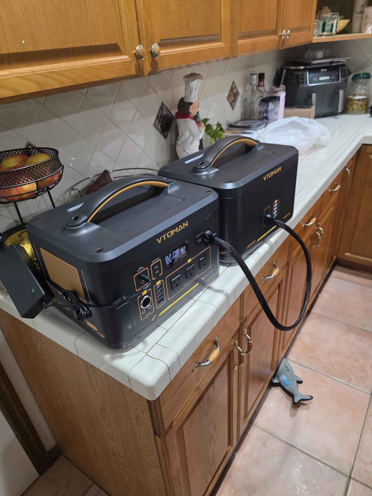 Jump 1500X LiFePO4 Battery Portable Power Station with Jumper Cable | 828Wh Solar Generator, 1500W AC Outlet, 100W PD Type-C&Regulated DC for Home Backup Roadside Emergencies customer photo 2