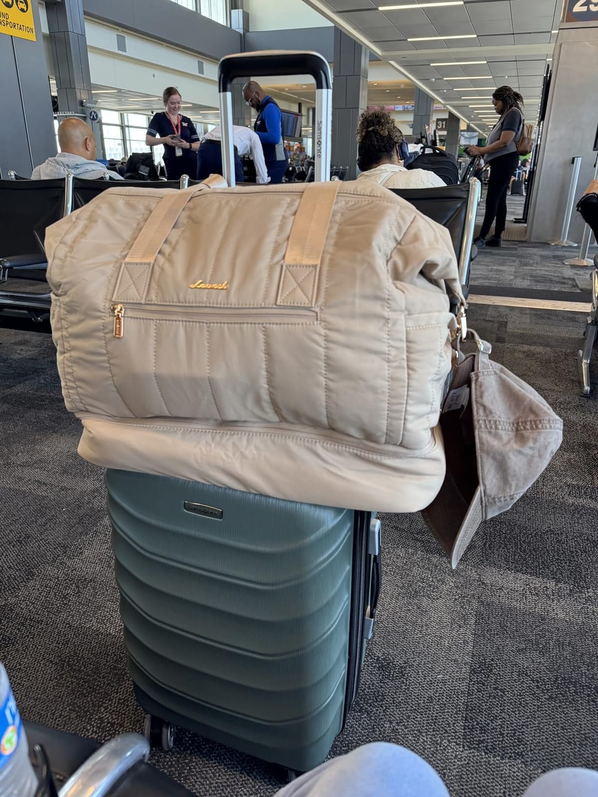 LOVEVOOK Garment Bags for Travel,3 in 1 Garment Duffle Bags with Shoe Pouch | Carry on Garment Bag,Hanging Suitcase,Suit,Dress,Business,Travel Bag,Weekender Bag customer photo 1