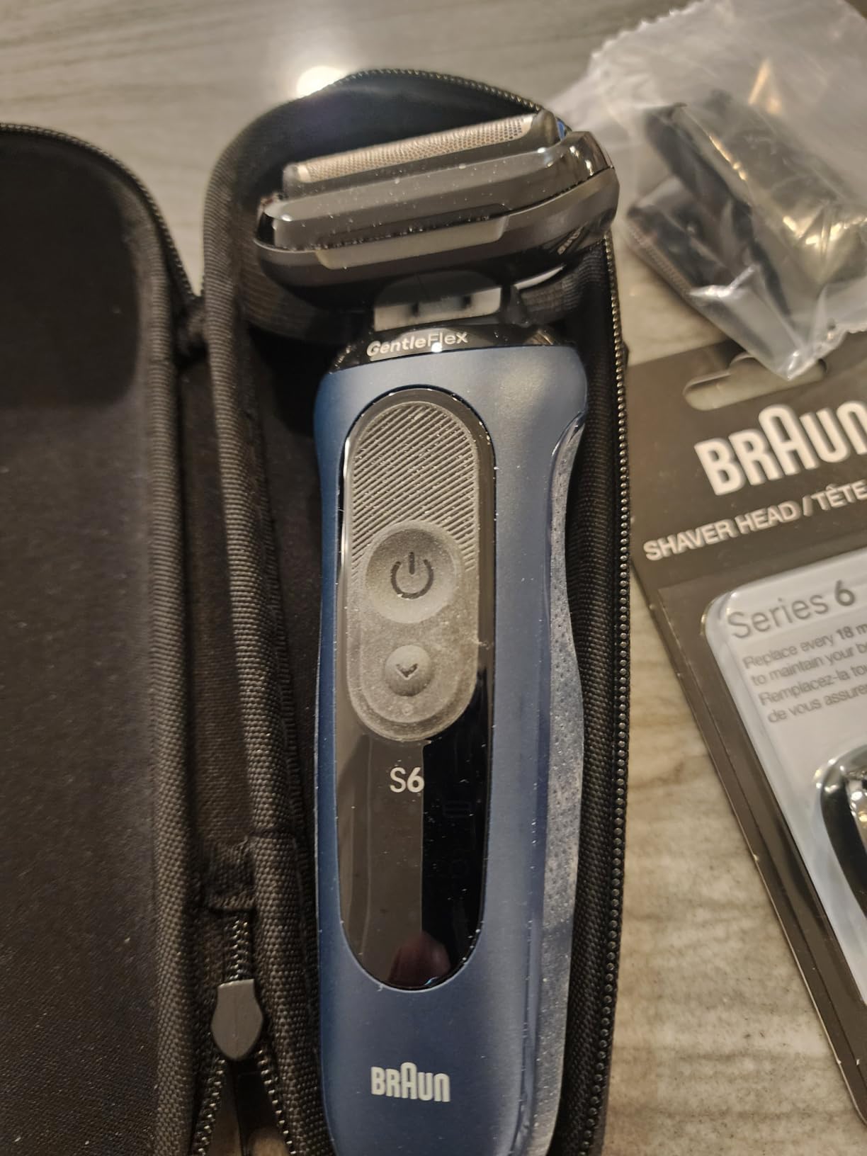 Braun Series 6 Electric Shaver for Men, Wet & Dry Foil Razor, 4-in-1 SmartCare Clean & Charge Center, Precision Trimmer Attachment, Replacement Shaver Head, Travel Case, Dark Blue 6177ps customer photo 2