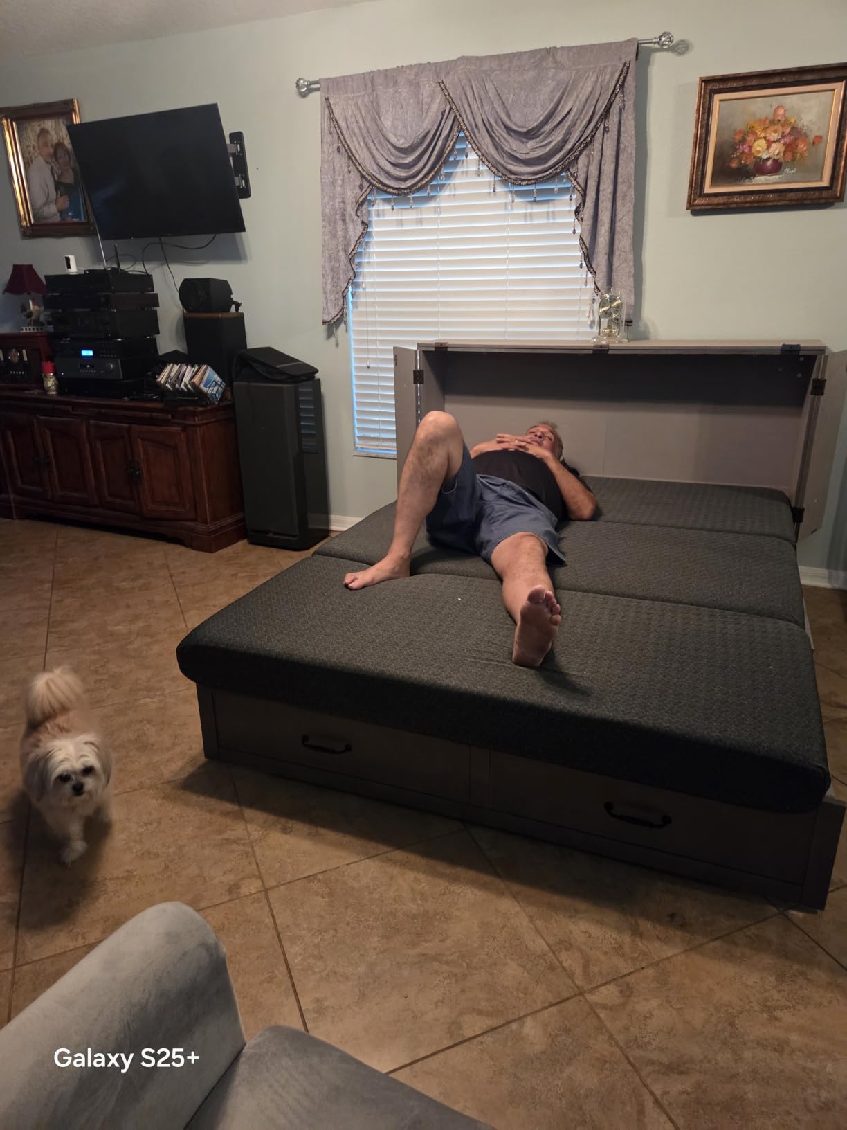 6 Inch Tri-Fold Mattress Queen Size, Portable Memory Foam Guest Bed with Cooling Gel customer photo 1