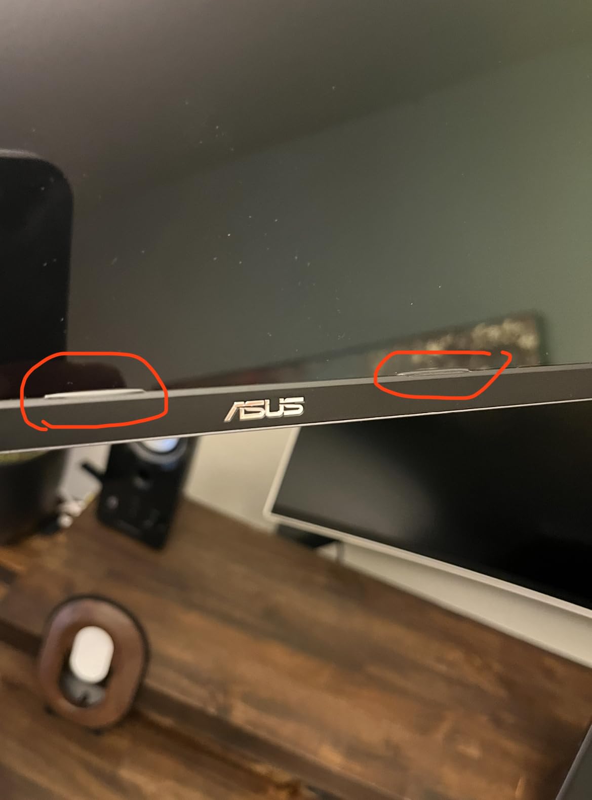 ASUS ZenScreen MQ16FC 15.6 Inch 16:10 USB-C OLED Portable Monitor | WUXGA (1920 x 1200), 95% DCI-P3, Auto Rotate, Power Pass Through, Eye Care, Travel Display for MacBook and PC customer photo 2