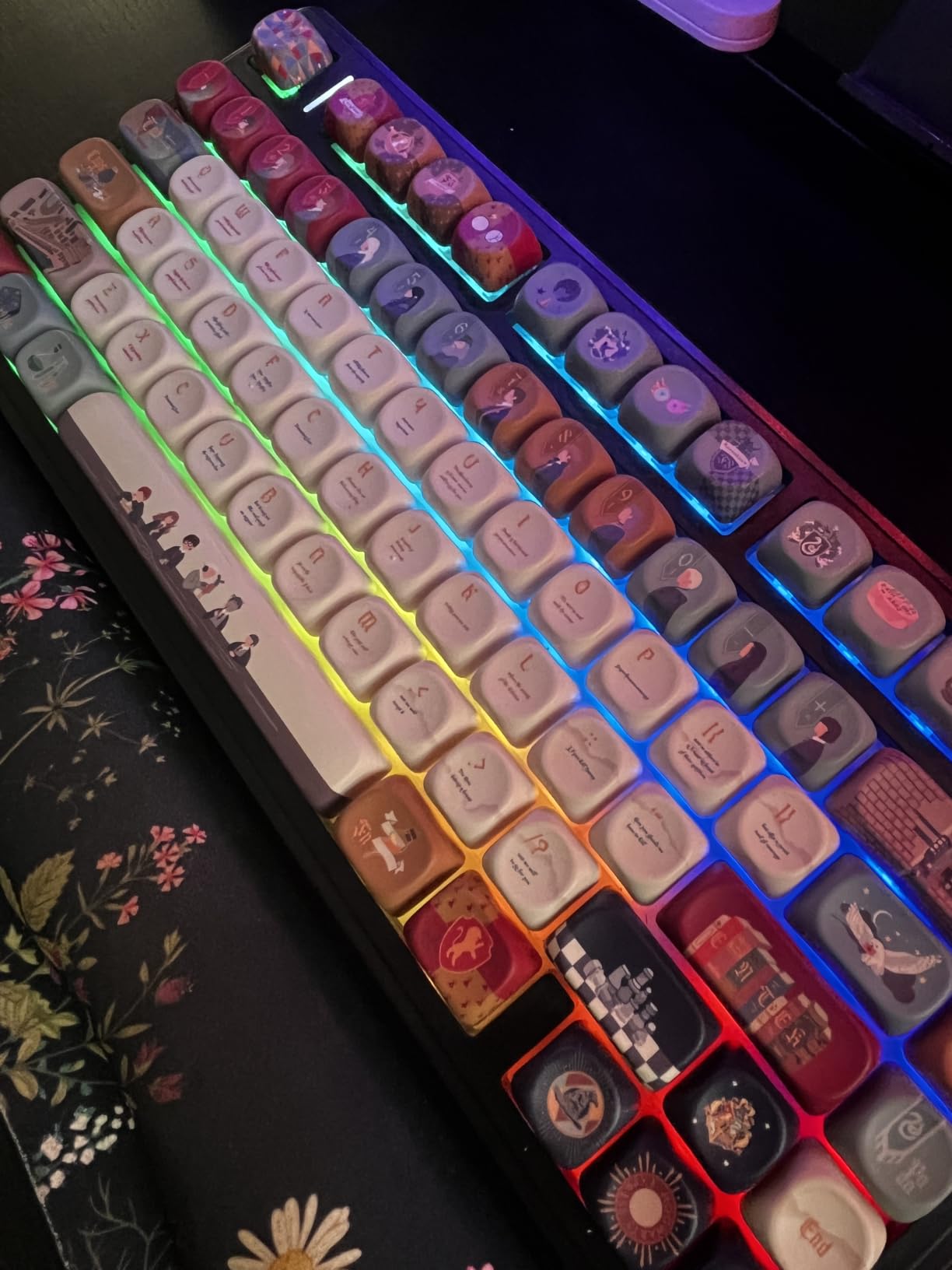 AULA F75 75% Wireless Mechanical Keyboard, Hot Swappable Creamy Keyboard, Pre-lubed Linear Switches, 2.4GHz/Type-C/BT5.0, RGB Backlit Gaming Keyboards(White&Brown) customer photo 1
