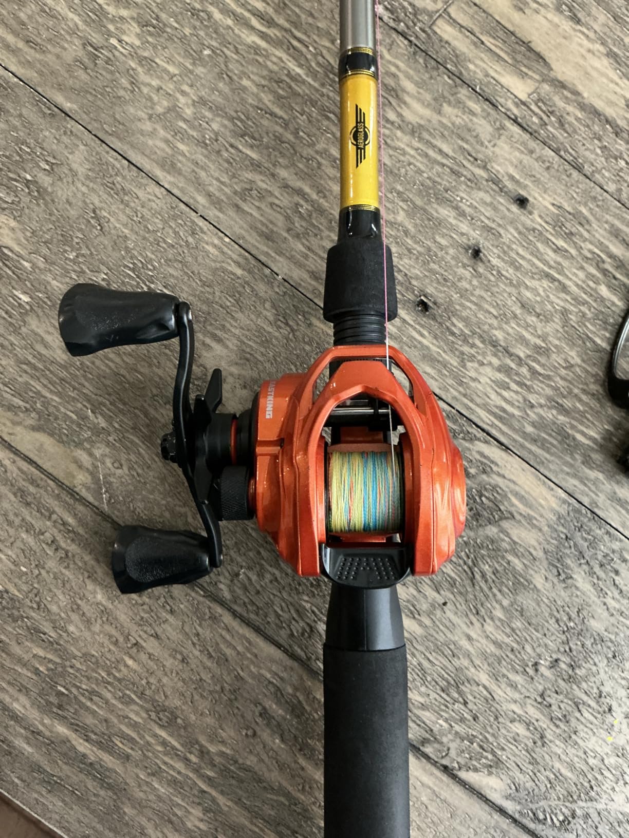 KastKing Lethal Blaze Baitcasting Fishing Reel, 7.3:1 High-Speed Gear Ratio, Low-Profile Baitcaster, Lightweight Glass Fiber-Infused Nylon Frame, Freshwater & Inshore Bass Fishing Reel customer photo 1