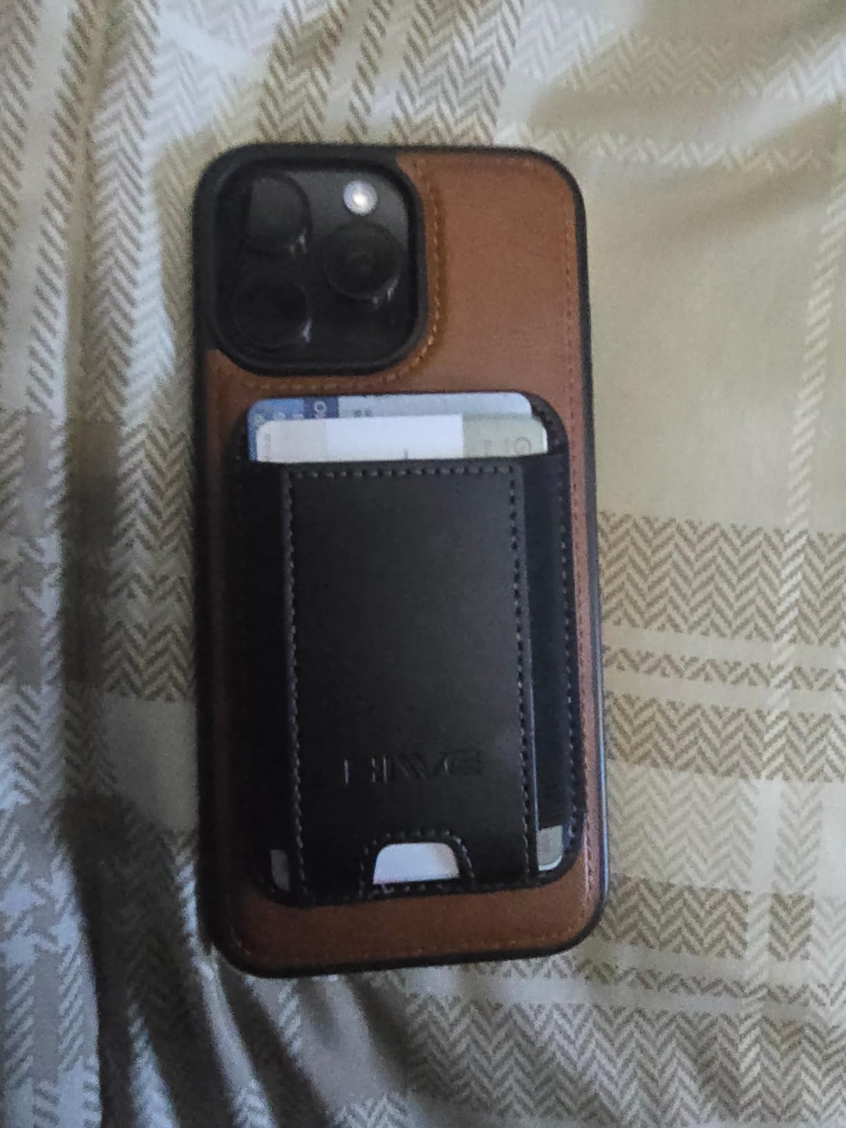 Casus Magnetic Leather Case for iPhone 17, MagSafe Compatible, Business Classic Style, Shockproof Slim Fit Protective Cover for Men & Women, Brown, 6.3