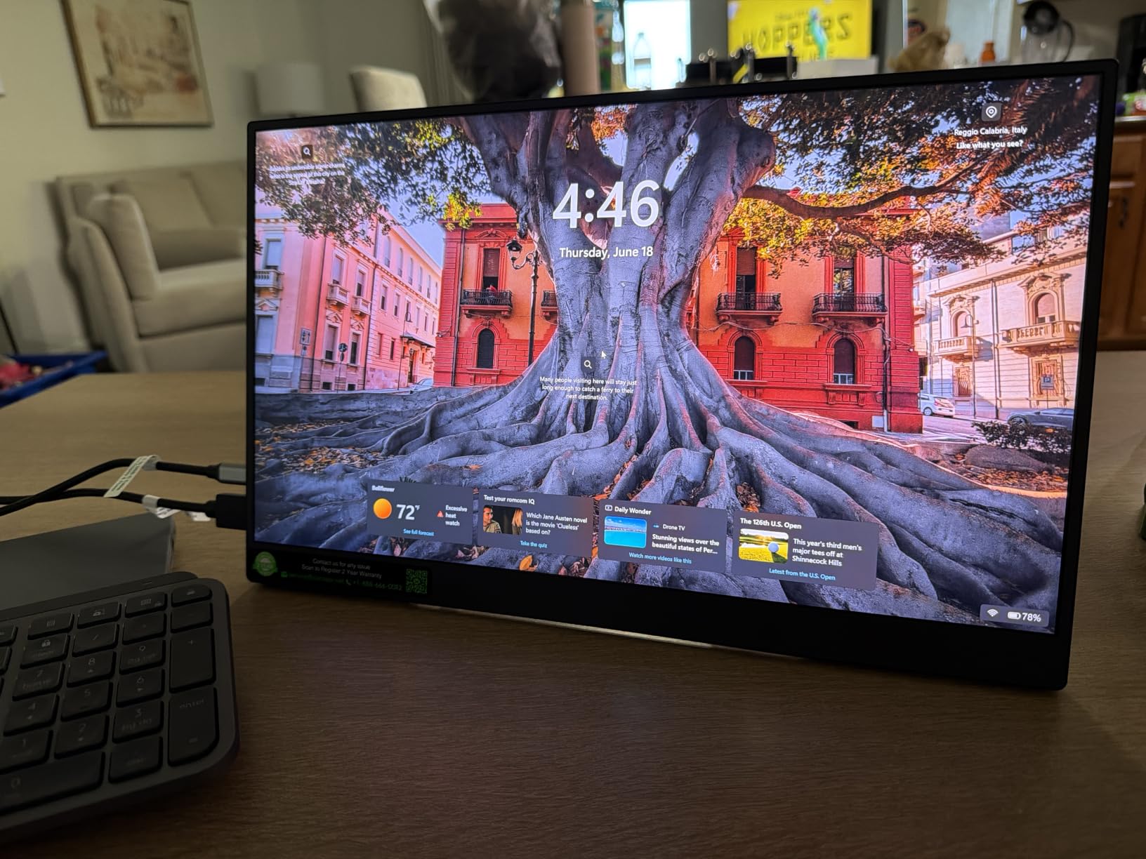 cocopar Portable Monitor Touchscreen 15.6 Inch 1080P FHD 90% sRGB Travel Monitor with Speaker HDMI USB-C Second Screen for Laptop MacBook Surface PC Xbox PS4/5, VESA Mountable, with Touchscreen customer photo 2