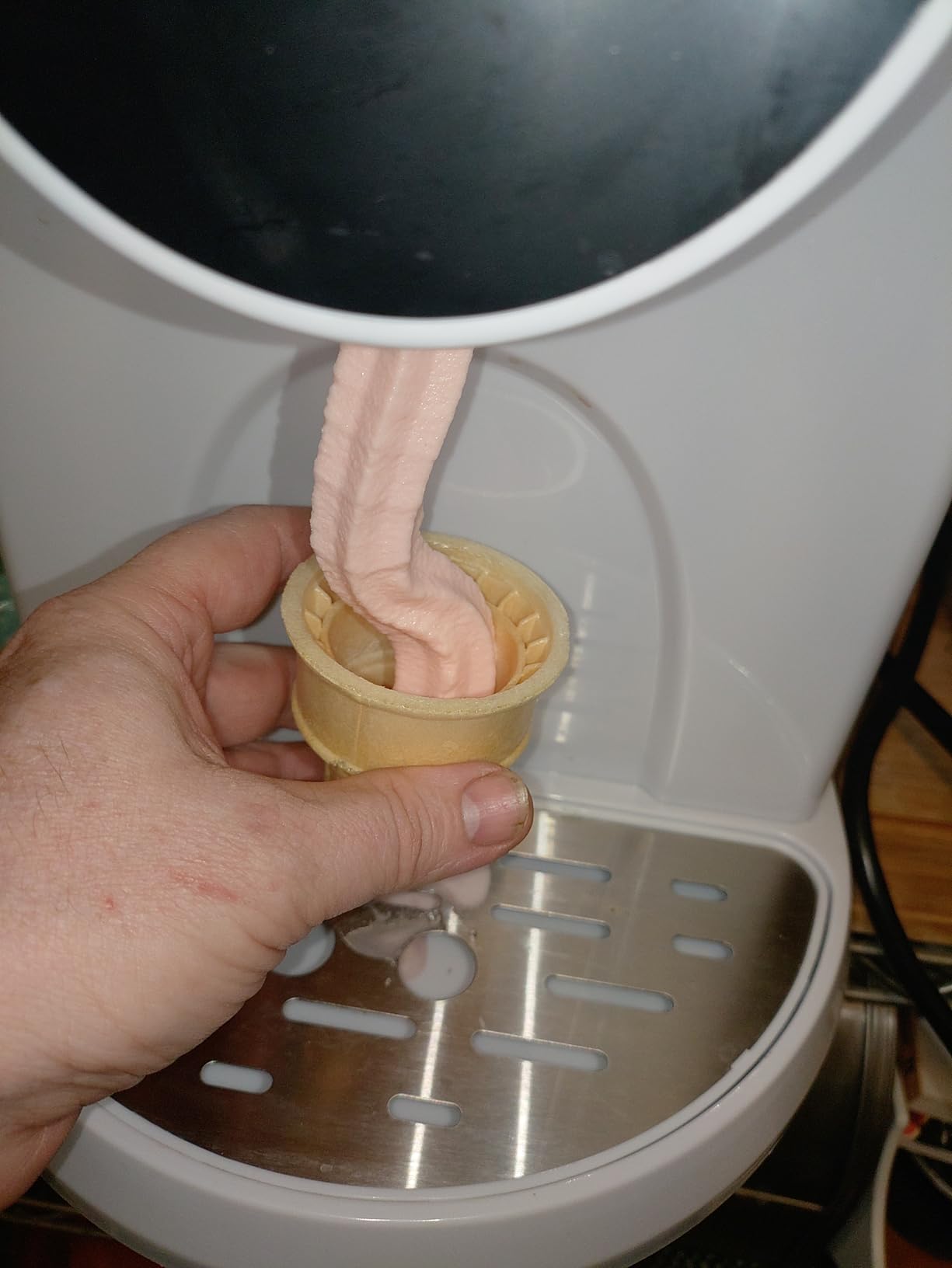 Soft Serve Ice Cream Machine 1.25Qt | No Pre-Freezing Countertop Ice Cream Maker for Home | Built-In Compressor | Adjustable Hardness, LED Display | Frozen Yogurt, Gelato, Dairy Free customer photo 1