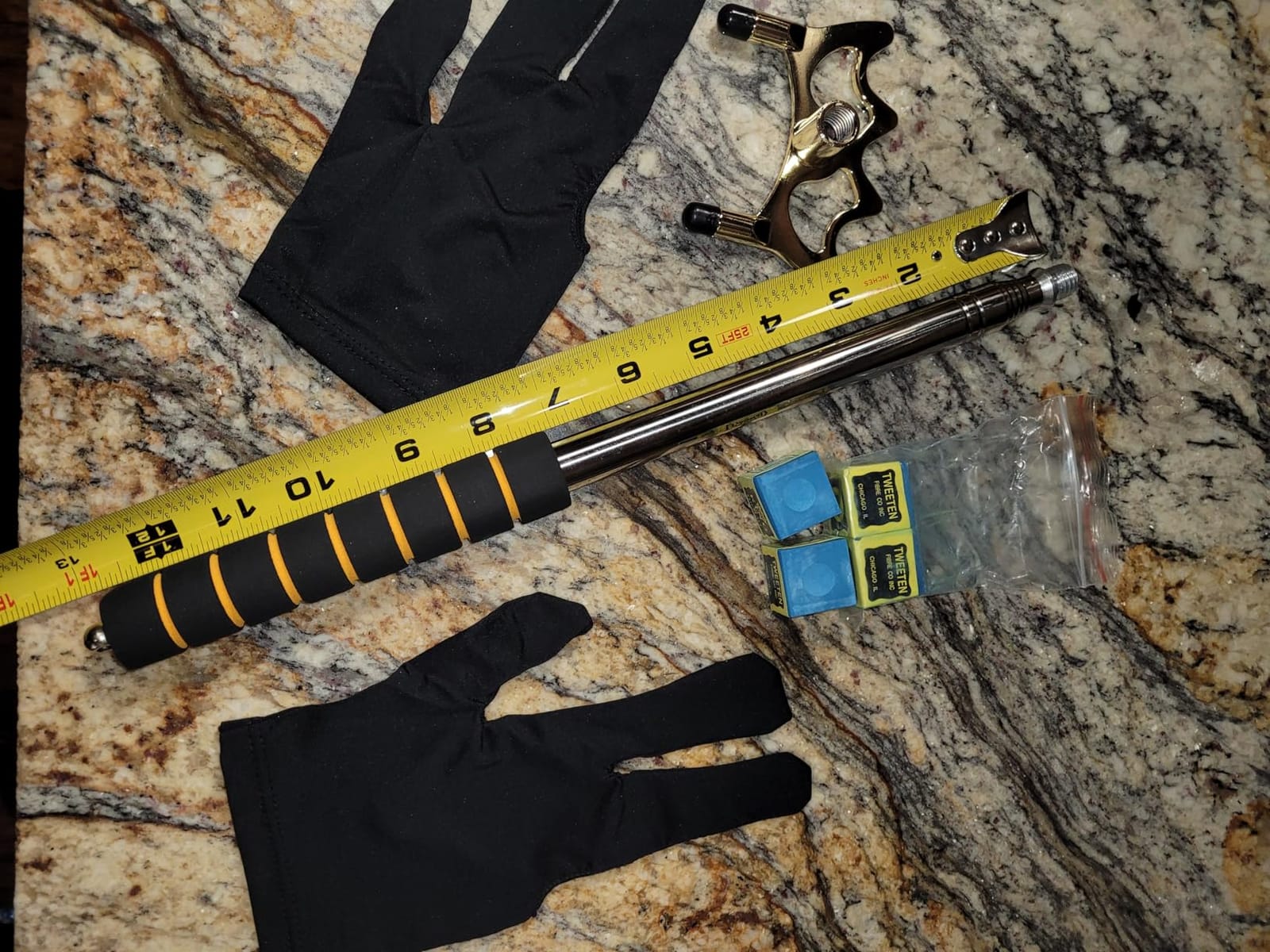 TonGass Pool Cue Bridge Head Kit with 2 Billiard Gloves & 4 Cue Chalks customer photo 1