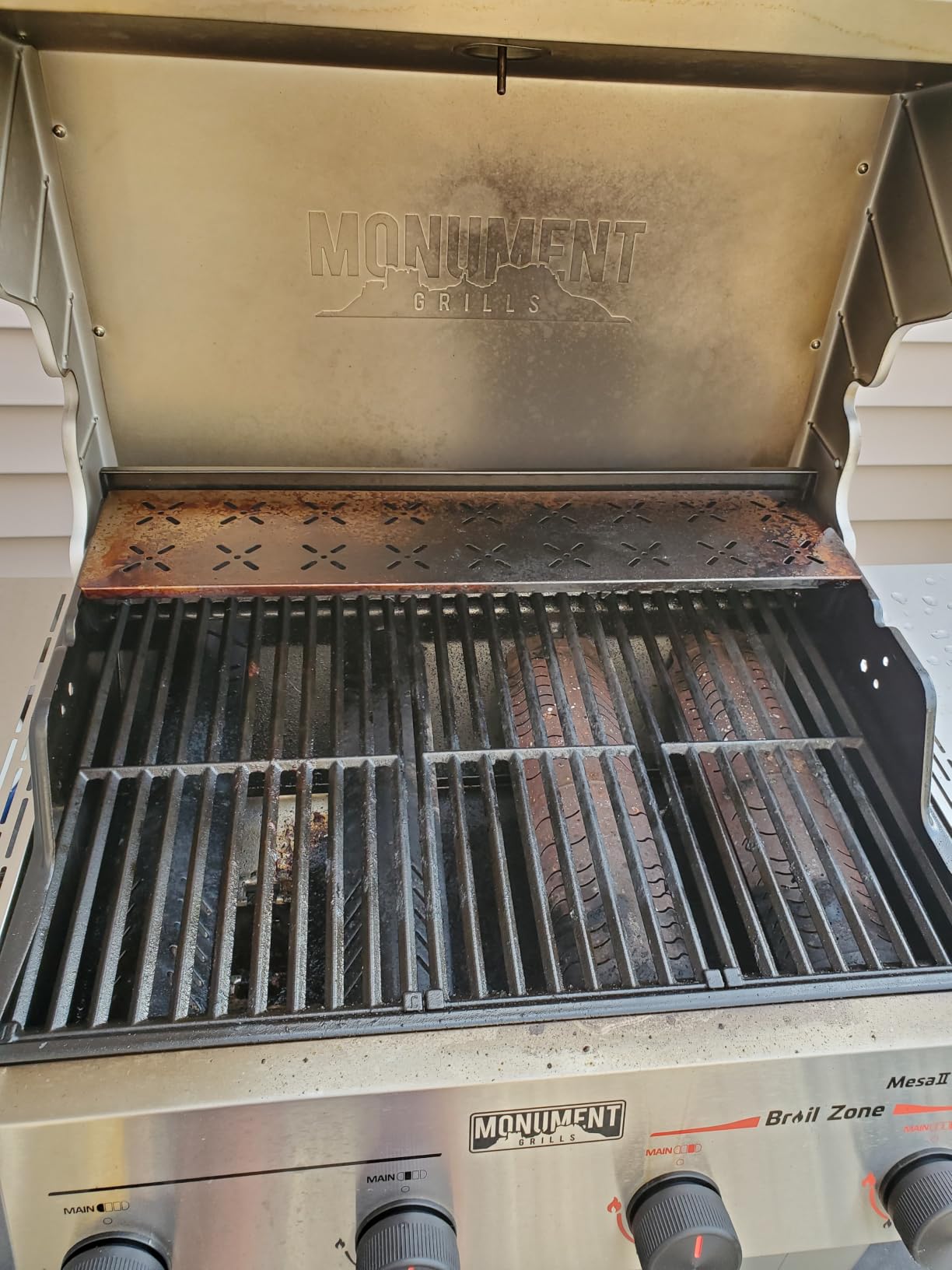 Monument Grills 4 Burner Propane Gas Grill with Advanced Broil Zone, Stainless Steel Outdoor Mesa 2 Barbecue Grill, Foldable Side Shelves, 500F in 5 Mins, Fast Assembly, Mesa II 410FBZ customer photo 2
