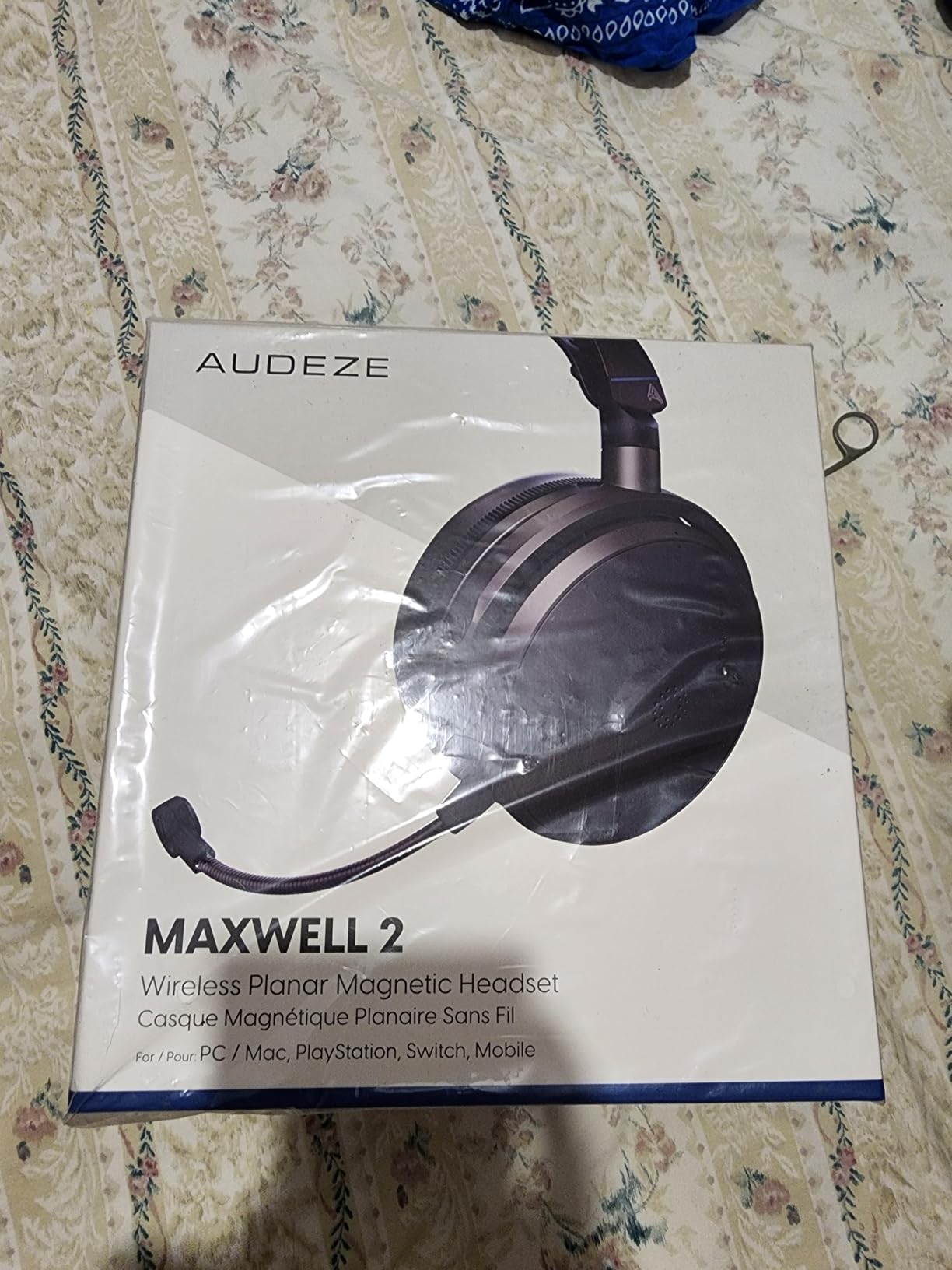 Audeze Maxwell 2 for PC, PlayStation, Mac, and Switch (new Version 2026) 80 Hours Battery Life, Low-Latency Bluetooth, Dark Gray customer photo 1