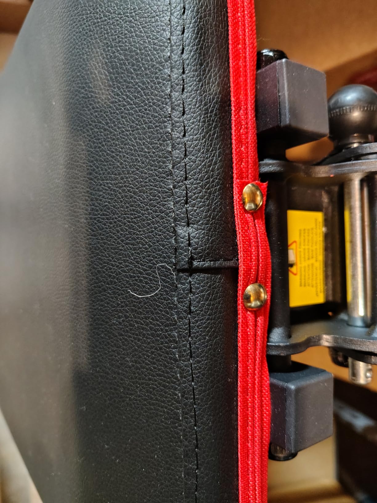 PASYOU Adjustable Weight Bench, 660LB Capacity Foldable Workout Bench, Incline Flat Bench Press for Home Gym, Dual-Frame Strength Training Bench, No Assembly Required, Wider Seat customer photo 2
