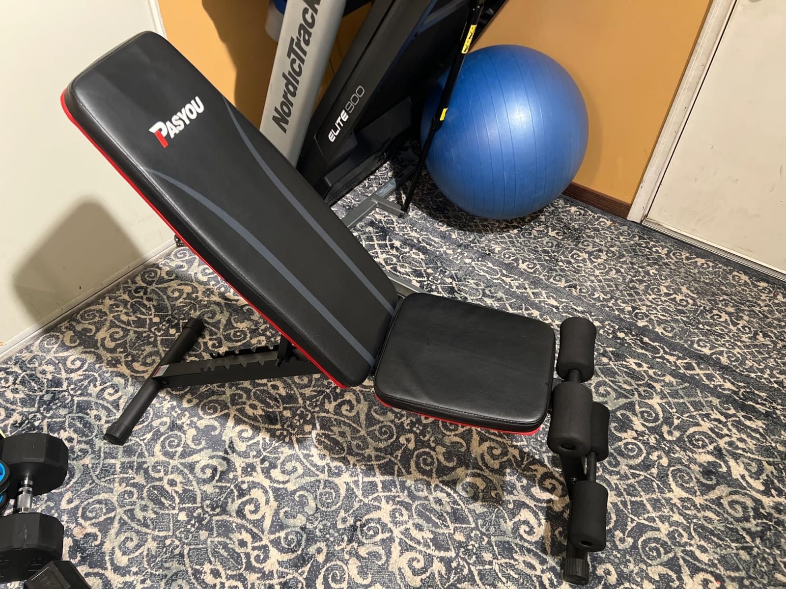 PASYOU Adjustable Weight Bench, Foldable, Incline Decline Flat, Bench Press with 660LBS, 95% Pre-Assembled, Compact Workout Bench Full Body Strength Training Bench for Home Gym, Wider Seat customer photo 2