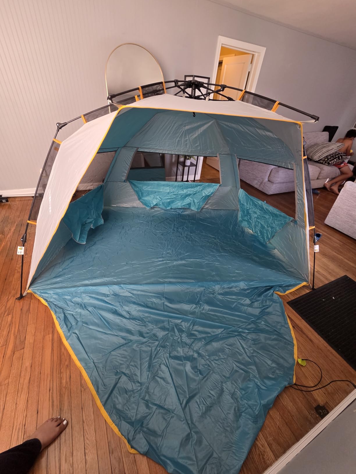 Wolfwise Beach Tent Sun Shelter Portable, Large 3-4 Person Sunshade Cabana | Shade Beach Essentials, UPF 50+ UV Protection & Easy Setup, Mesh Windows & Lightweight Carrying Bag, 95