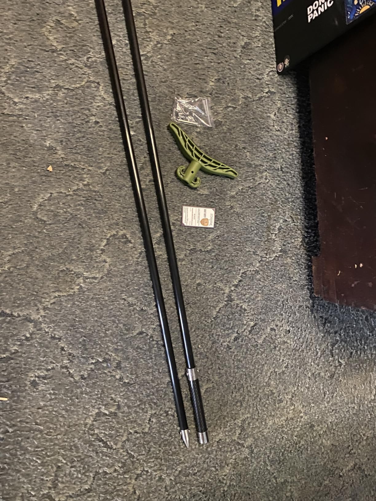 itayak 8.63ft/12.3ft Shallow Water Anchor Pole, Fiberglass Boat Anchor with T-Handle, Pole Anchor with 316 Stainless Tip for Boat, Fishing Kayak (Gloves Included) customer photo 1