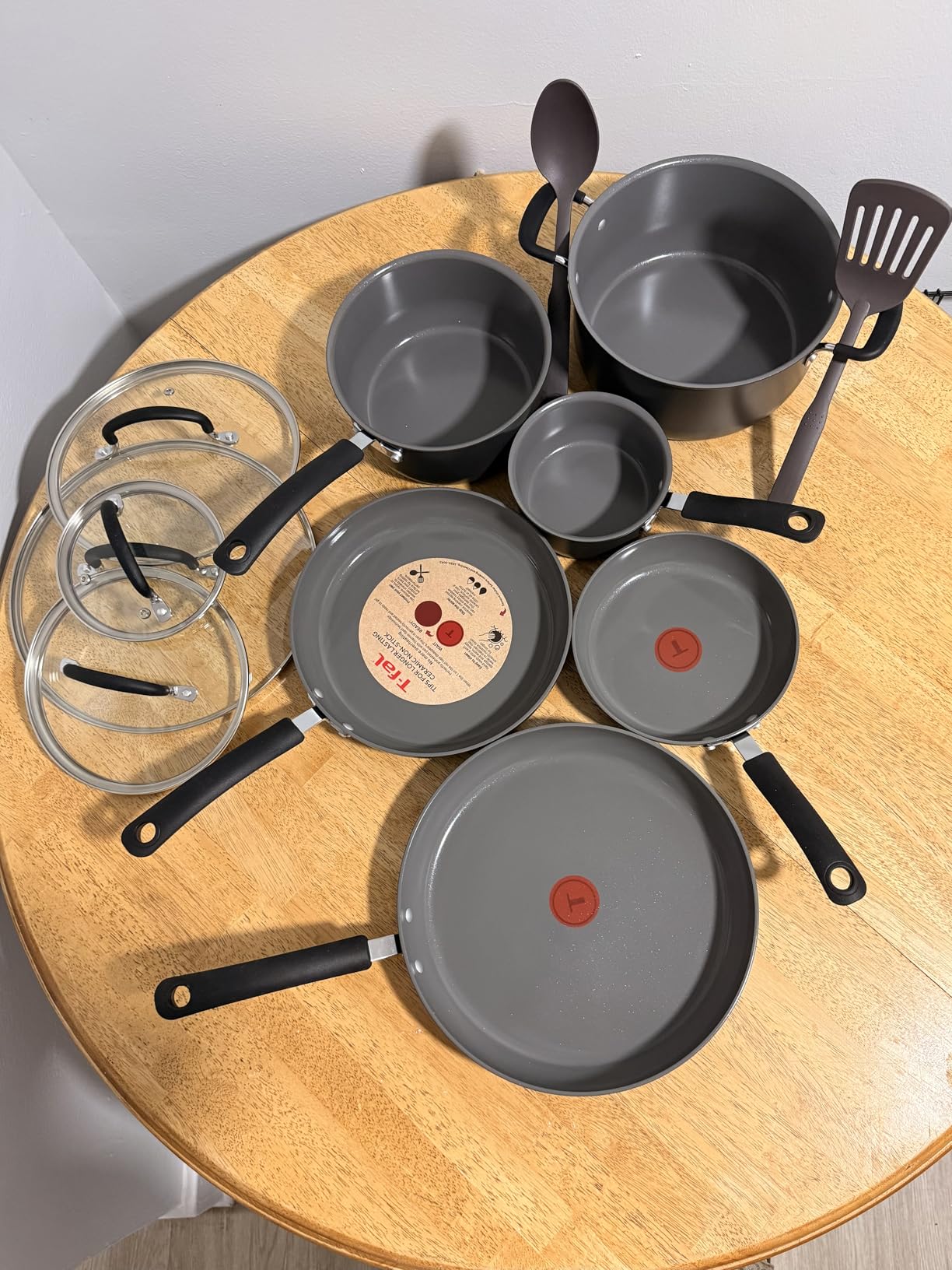 T-Fal Ultimate Hard Anodized Ceramic Nonstick Cookware Set, 8-Piece, Pots and Pans customer photo 1
