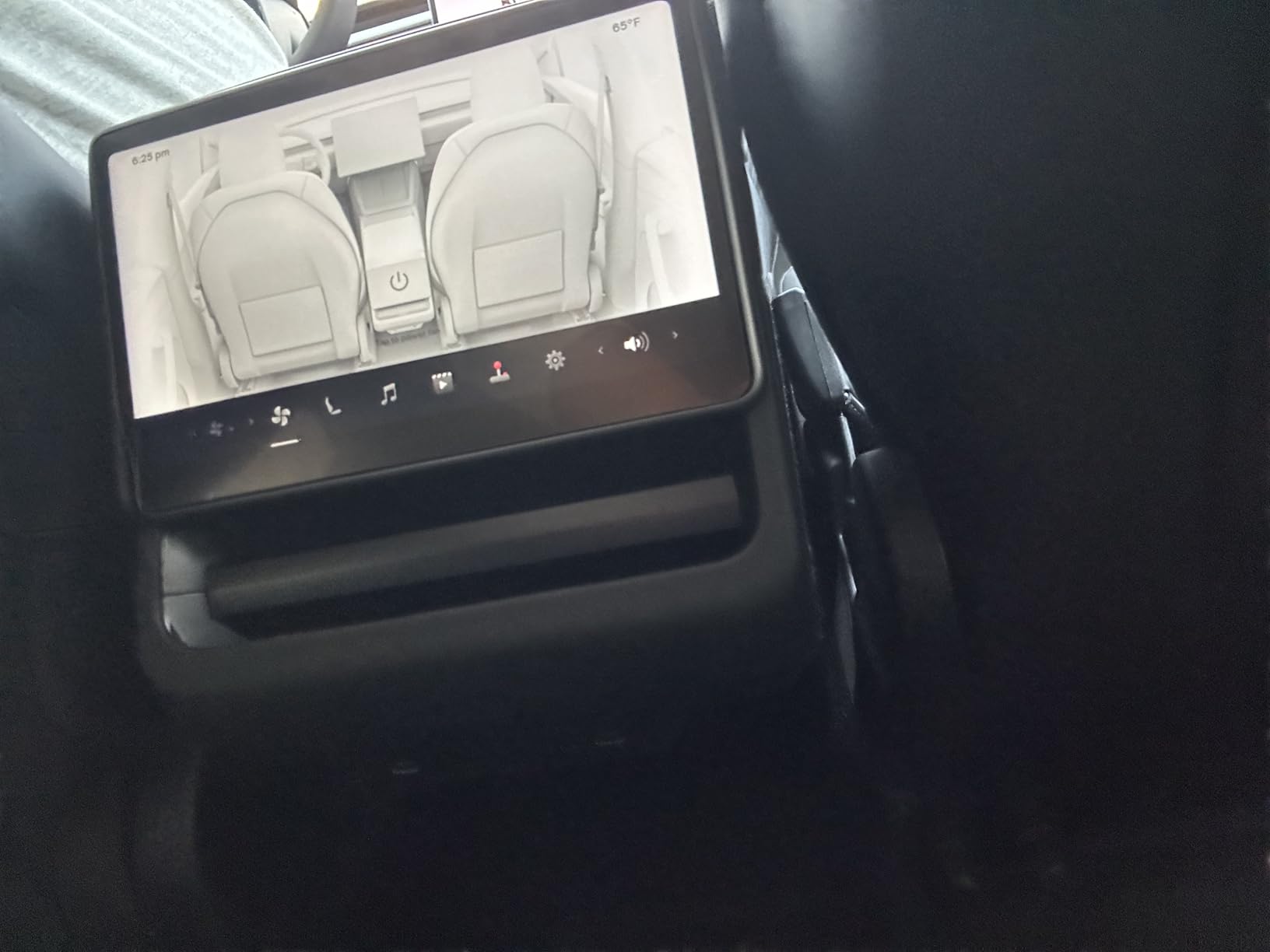 REEVAA Tesla Screen Protector for Model Y/YL 2026, 16