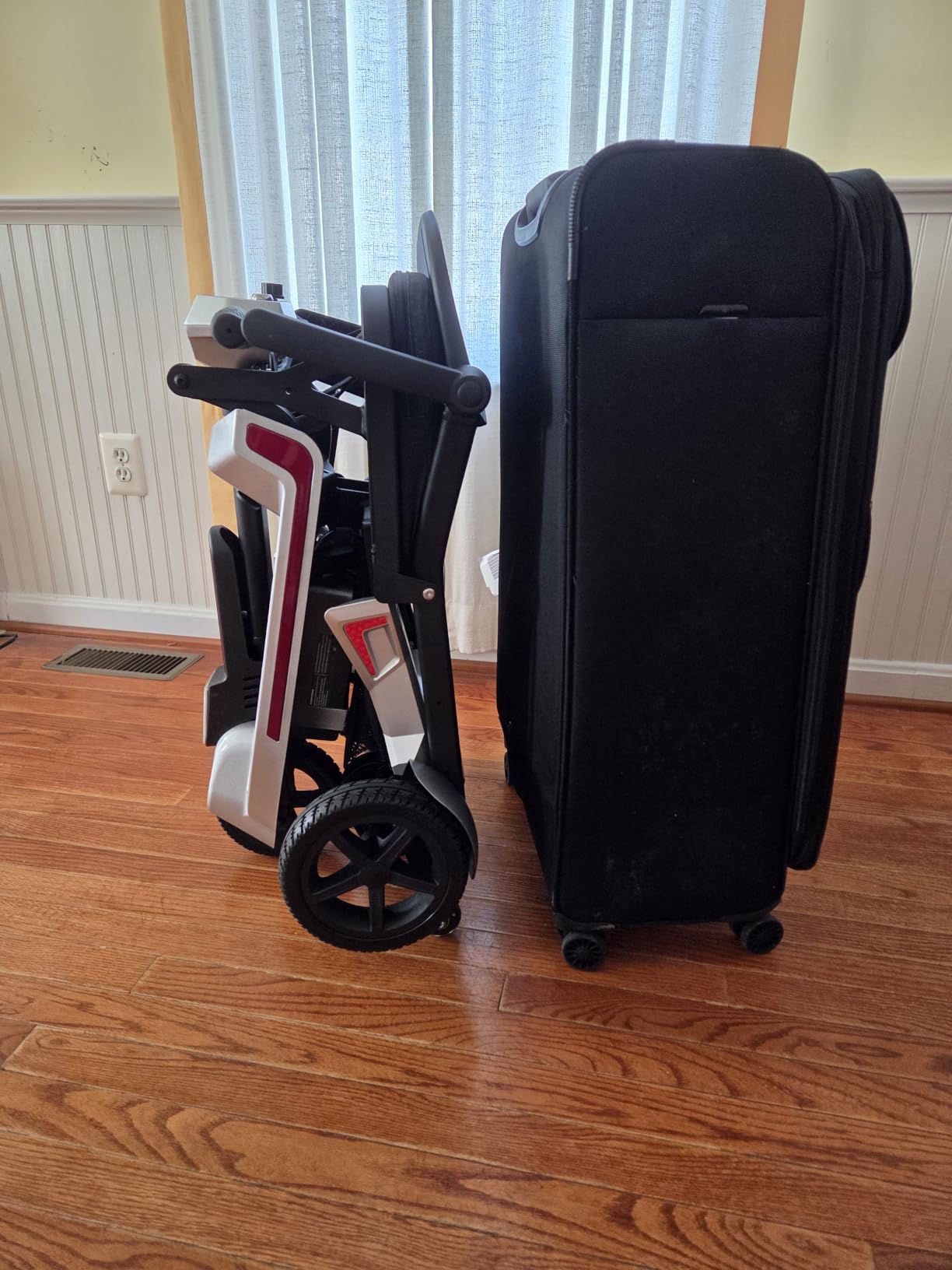 3 Wheel Folding Lightweight Mobility Scooter for Seniors & Adults, M3 Black | Airline-friendly dual 8Ah batteries, up to 20 miles, 30 lb frame, 33 in turning radius, folds for tight halls, stores, cars customer photo 2