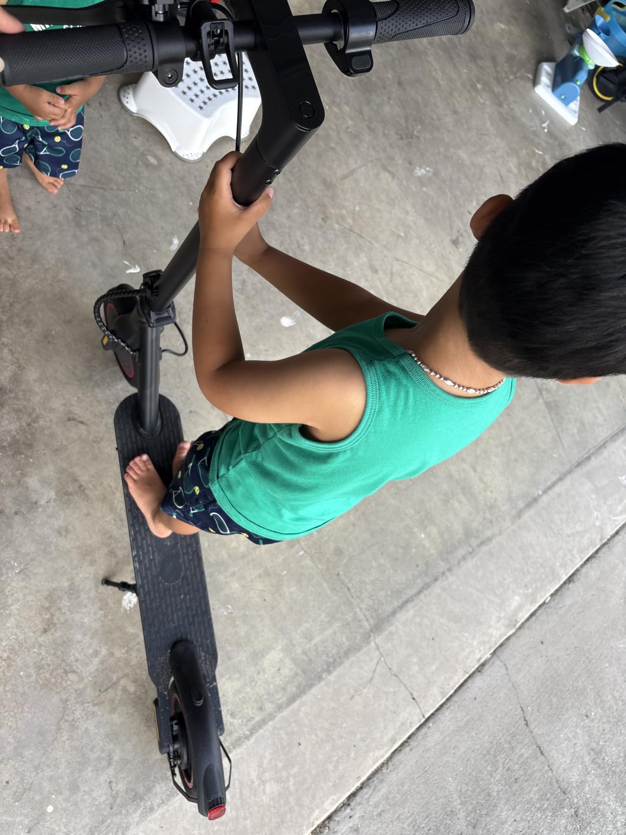 Electric Scooter - Electric Scooter Adults, 1200W/1000W/500W Motor, 28/24/21/18 MPH Top Speed,28/21 Miles Max Range, APP Control, Double Braking Systems, 10