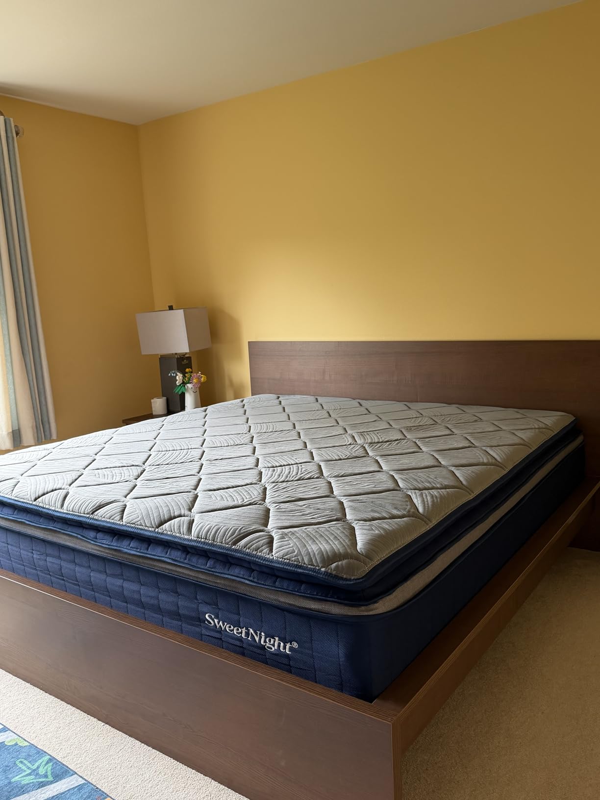 Sweetnight CoolNest Hybrid Queen Size Mattress 14 Inch, Cooling Pillow Top | Cool Night Sleep for Hot Sleeper, 7-Zone Ergo Support for Pressure Relief, 4 Stage Cool Enhanced Breathability, Medium Firm customer photo 2
