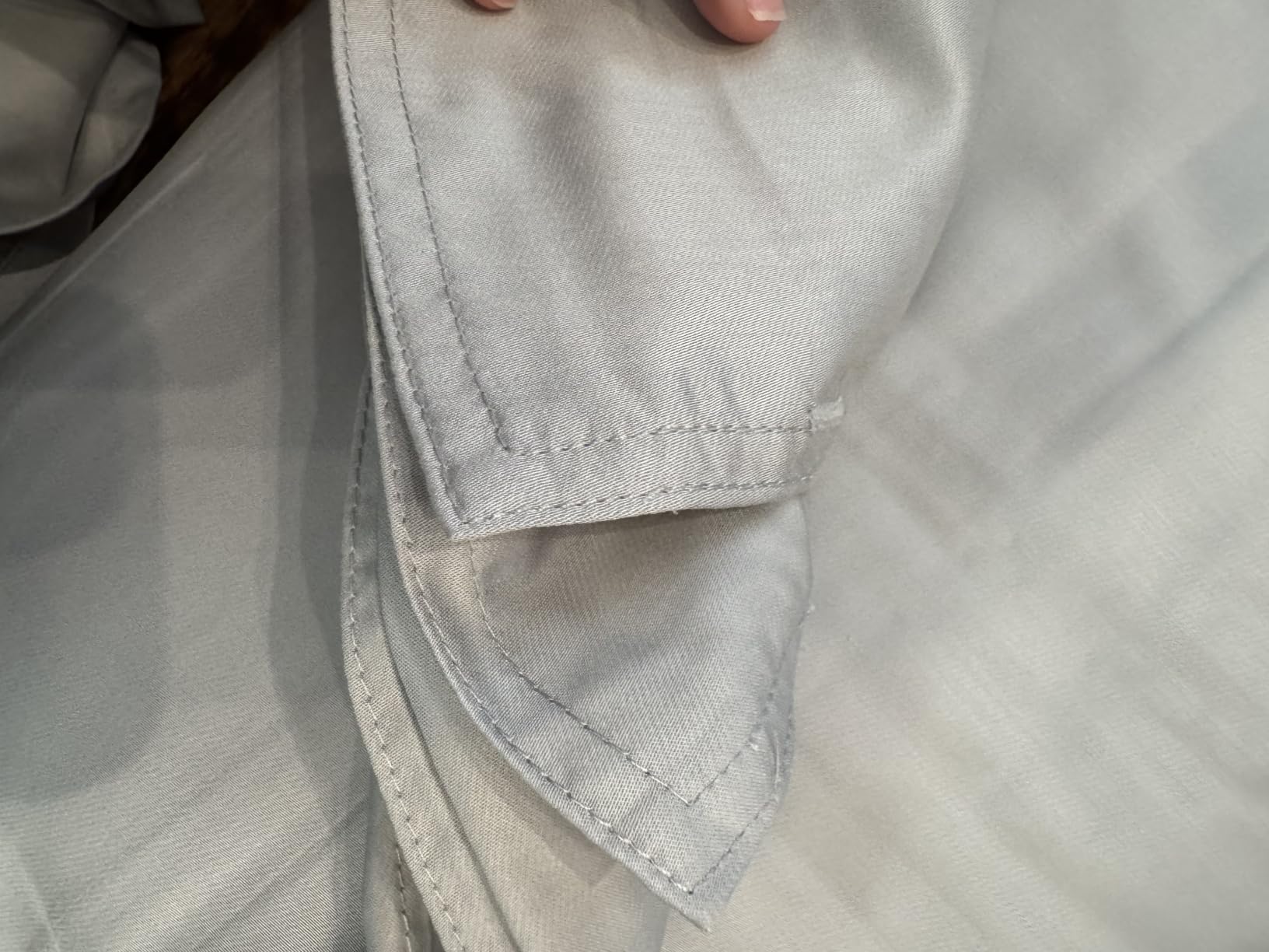 BEDELITE Bamboo Viscose Sheet Set, Queen Size, 4 Pieces, White | 100% Organically Grown, 18 Inch Deep Pocket, All Round Elastic & Corner Straps, Luxury Silky Cooling Sheets for Hot Sleepers customer photo 2