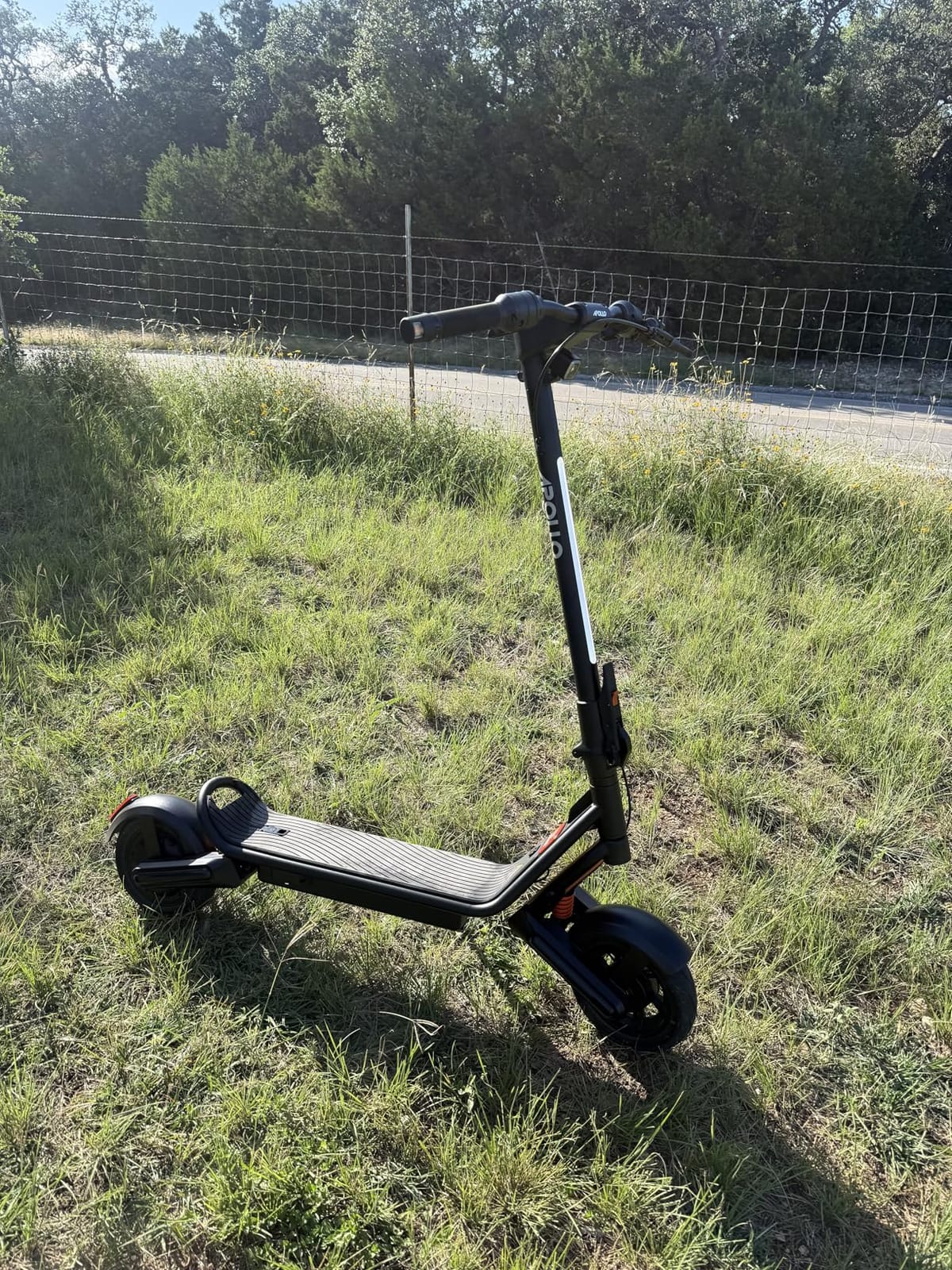 Apollo Go/Explore All Terrain Off-Road Electric Scooter for Adults | Powerful Motors, 28 MPH Top Speed, Up to 37-Mile Range, Airflow Suspension, Self-Healing Tires & 360° Lighting -Best Gift customer photo 1