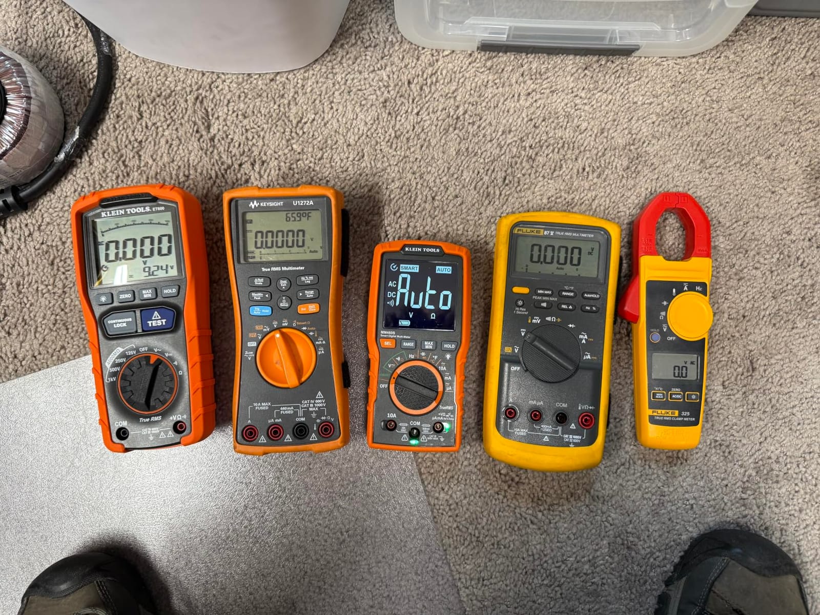 Klein Tools MM460S Smart Digital Multimeter, 600V AC/DC Auto-Ranging TRMS, Voltage Tester, Backlit Display, Hands-Free Operation customer photo 1