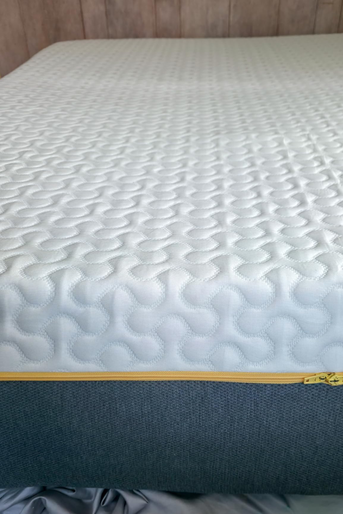 Full Size Mattress for Kids, Cooling Full Memory Foam Mattress | 10 Inch Mattress in a Box, Pressure Relief, Breathable Tencel Cover, Foam Made in USA, Medium Plush, CertiPUR-US Certified customer photo 1