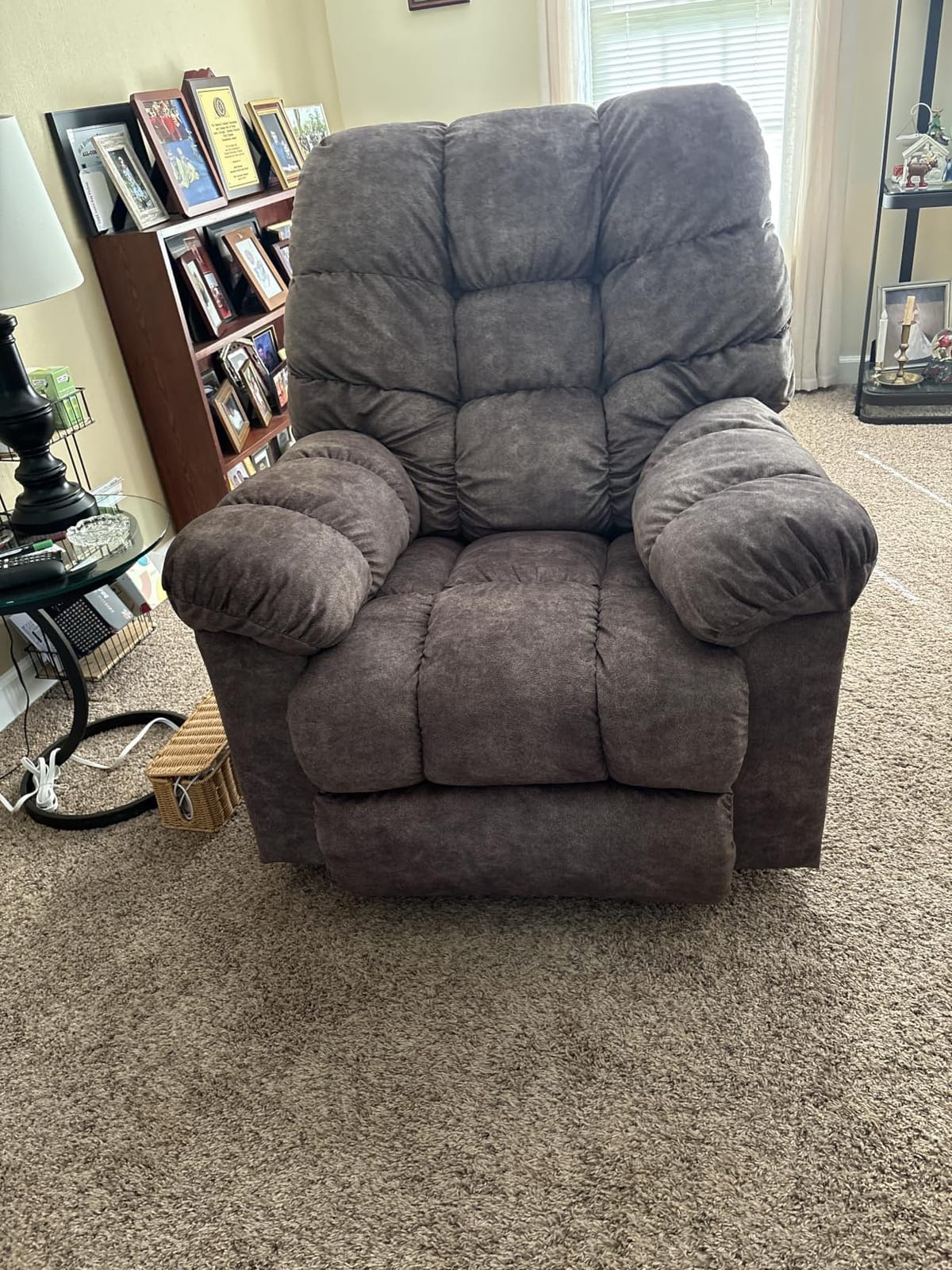 La-Z-Boy Gibson Rocking Recliner, Ash | Plush Grand-Scale Comfort customer photo 2