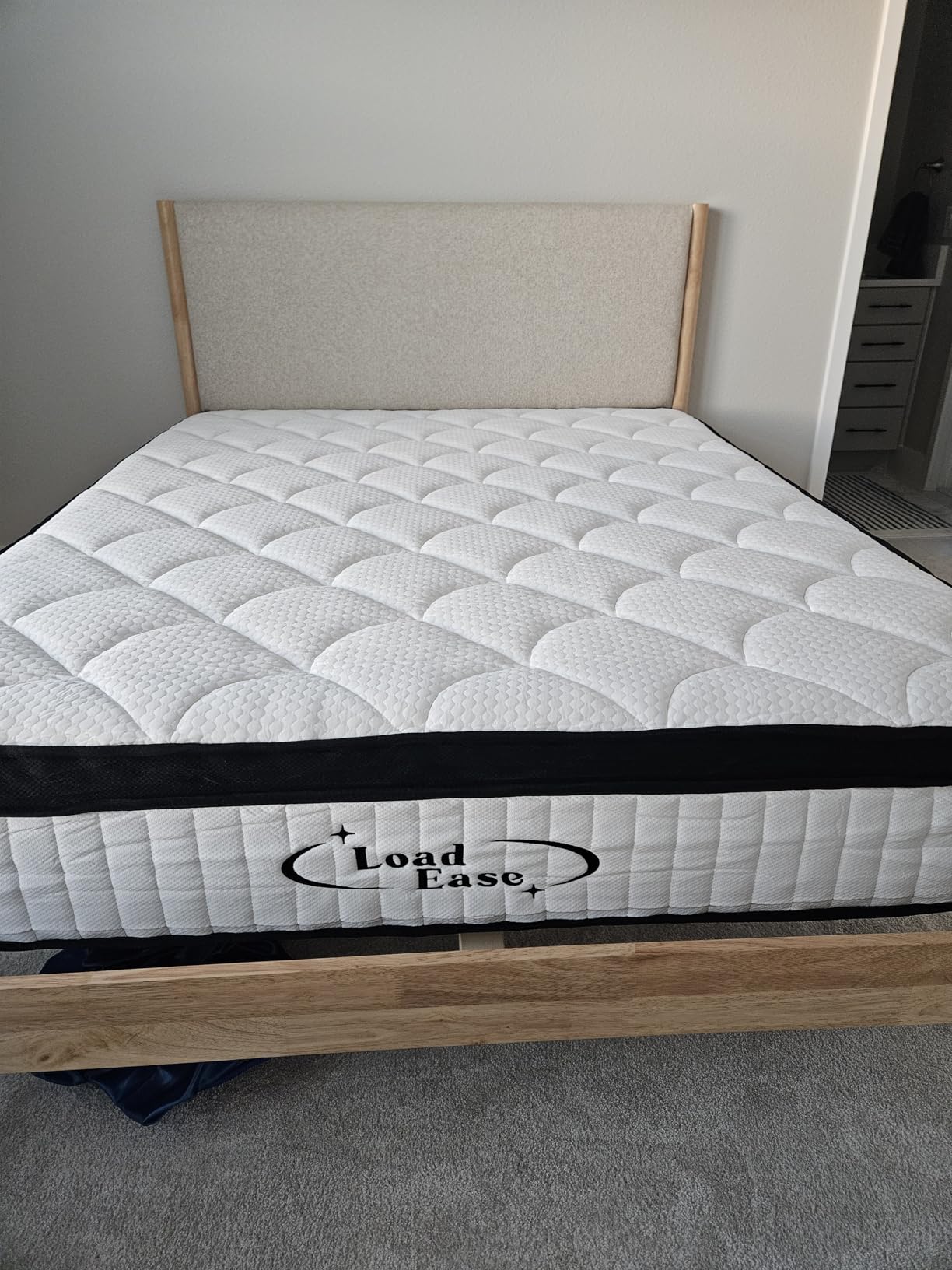Mattress Queen Size, 12 Inch Hybrid Queen Mattress in a Box, Medium Firm | Queen Size Mattress with Cooling Gel Memory Foam & Pocket Springs, Pressure Relief, Motion Isolation, Edge Support, Pillow Top customer photo 2