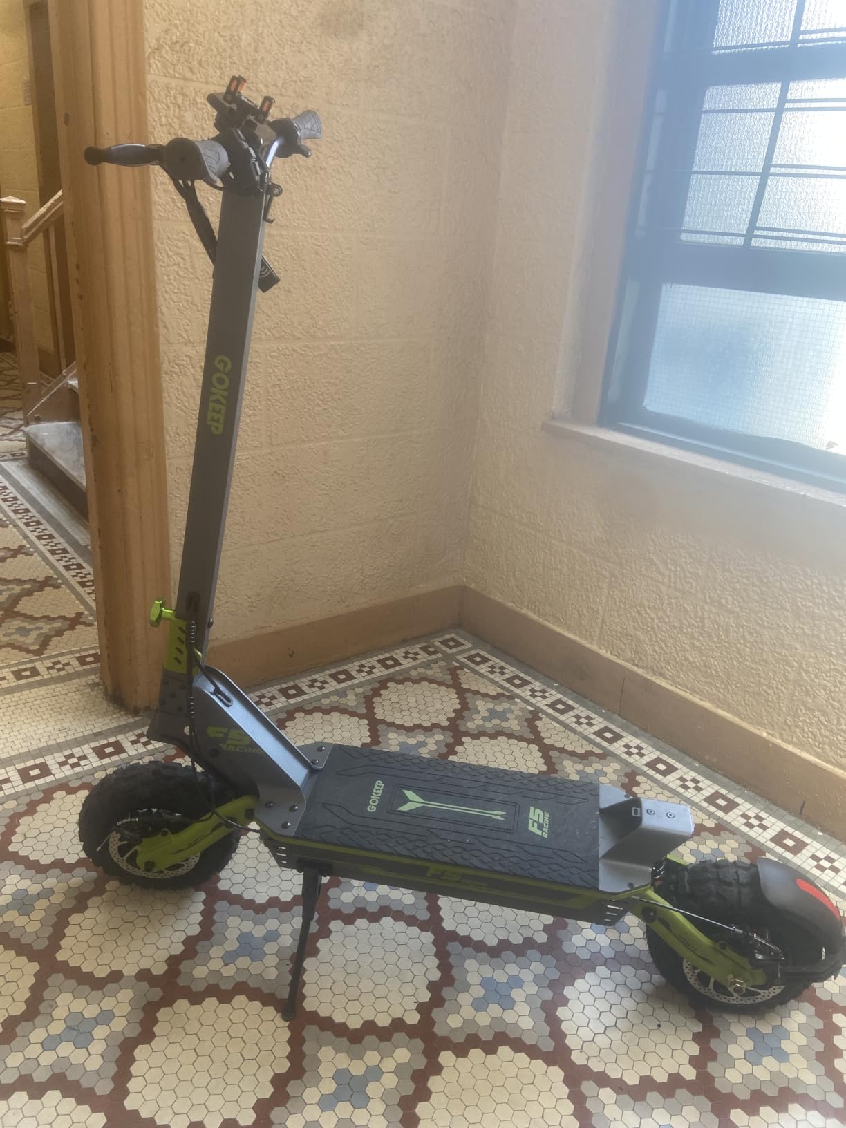 1500W Adults Electric Scooter, 34mph Electric Scooter, 52V/20ah Battery Scooter with 43 Mile Long Range, NFC Smart Unlock & Dual Disc Brakes, 11