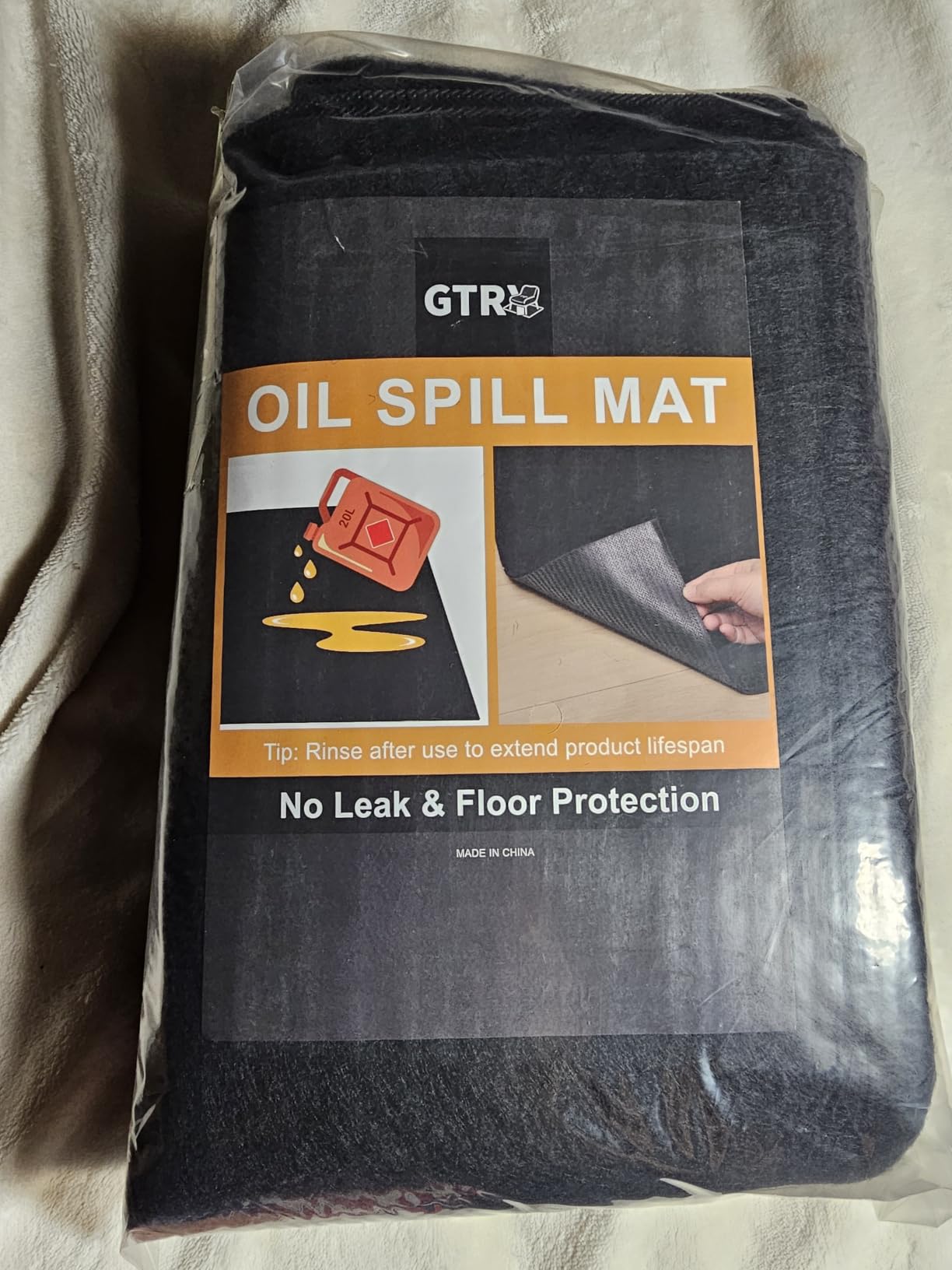 8' x 10' Extra Large Garage Floor Mat for Under Car, Heavy Duty Absorbent Oil Mat for Garage Floor, Waterproof Non-Slip Oil Spill Mat for Garage Driveway, Protect Concrete Floor from Oil Leaks Stains customer photo 2